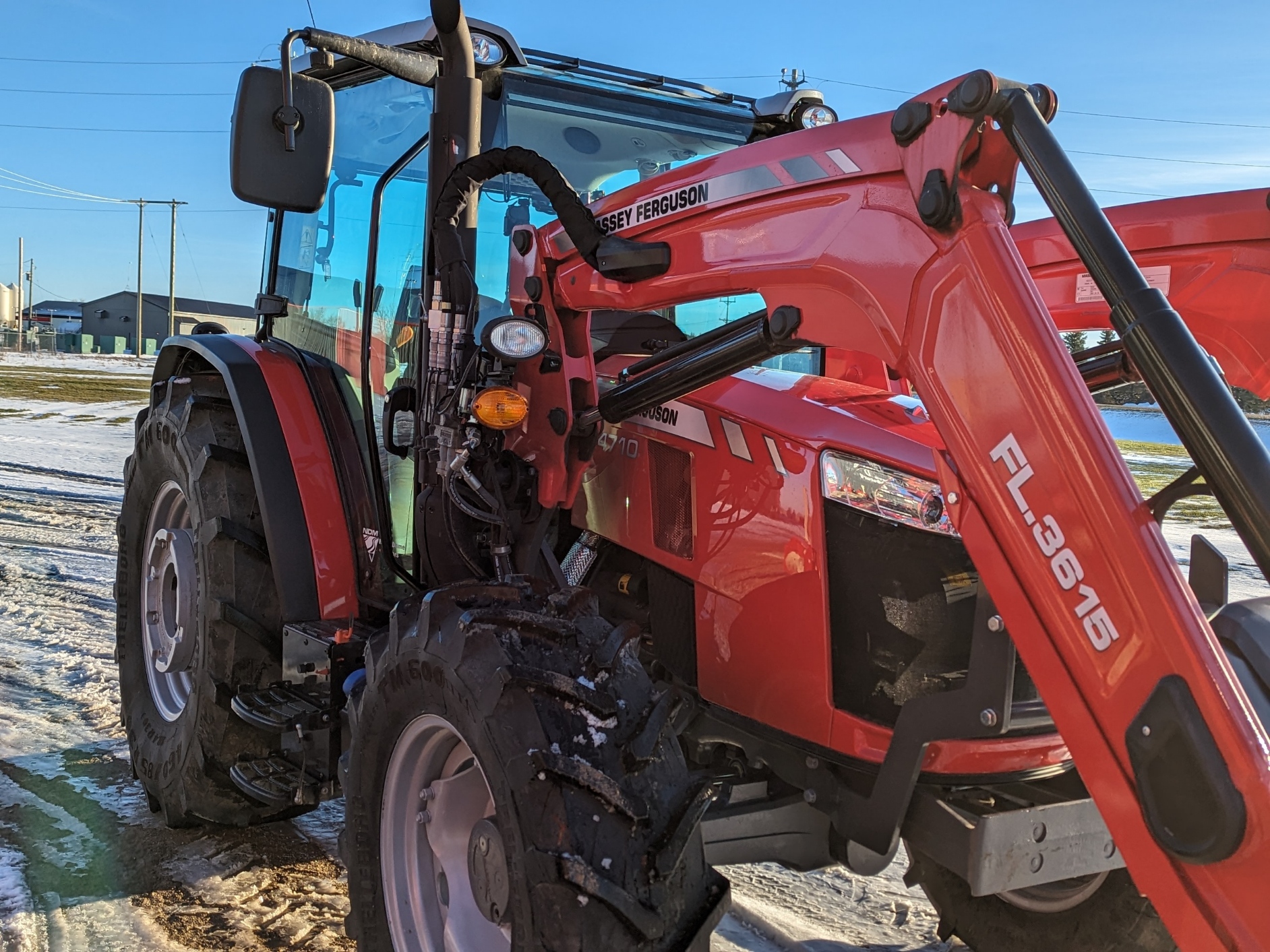 2022 Massey Ferguson 4710 Tractor