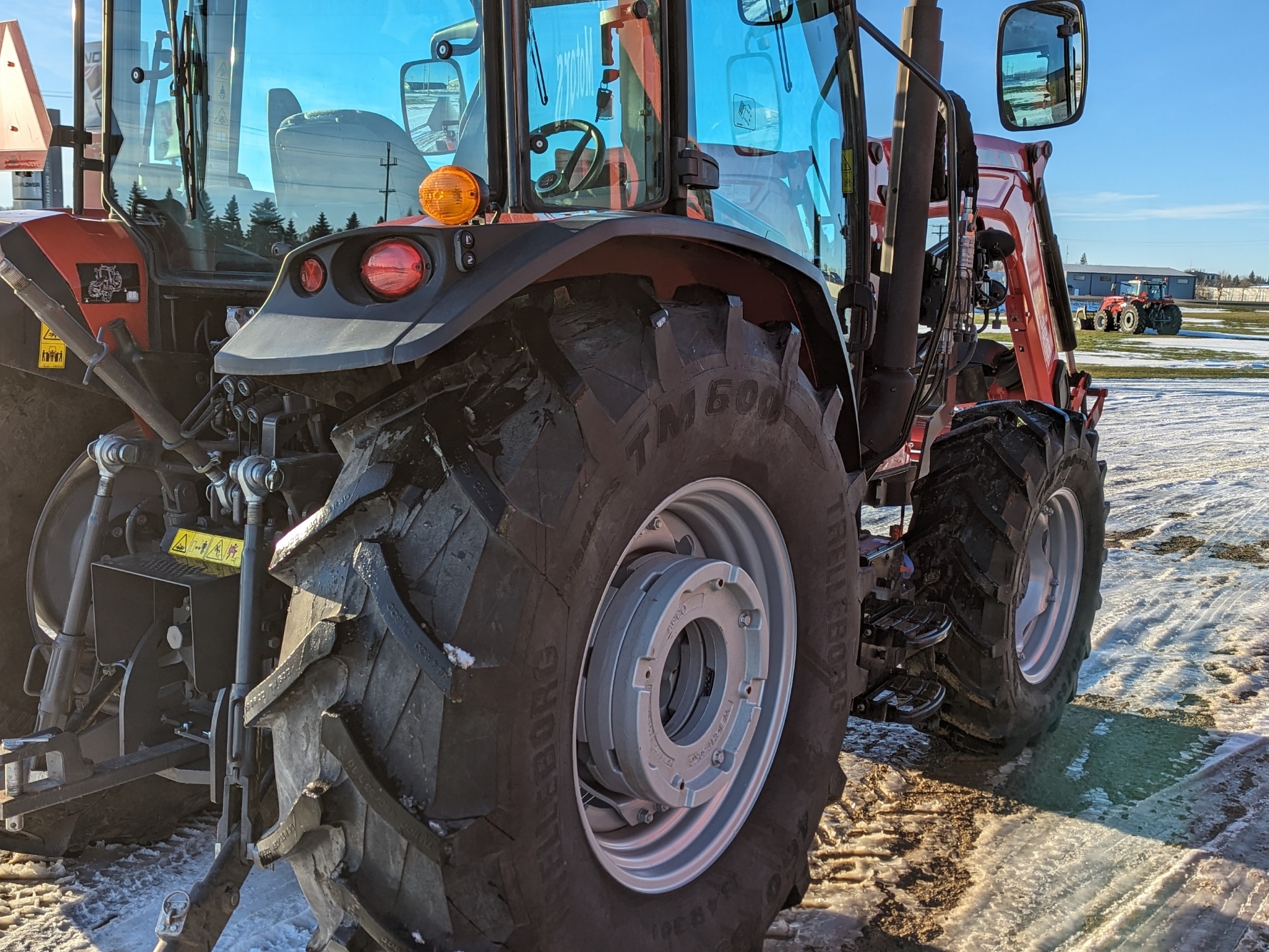 2022 Massey Ferguson 4710 Tractor