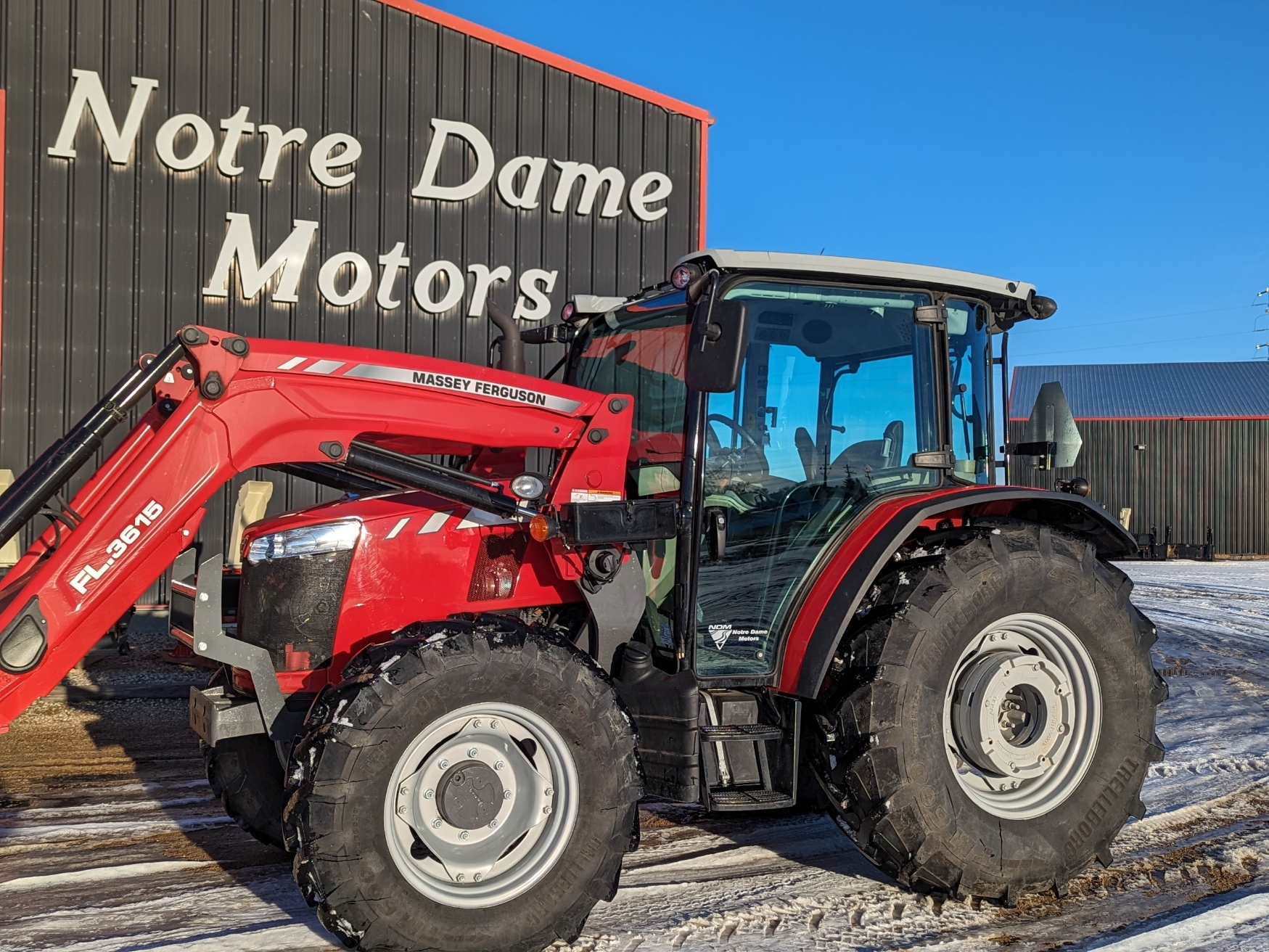 2022 Massey Ferguson 4710 Tractor