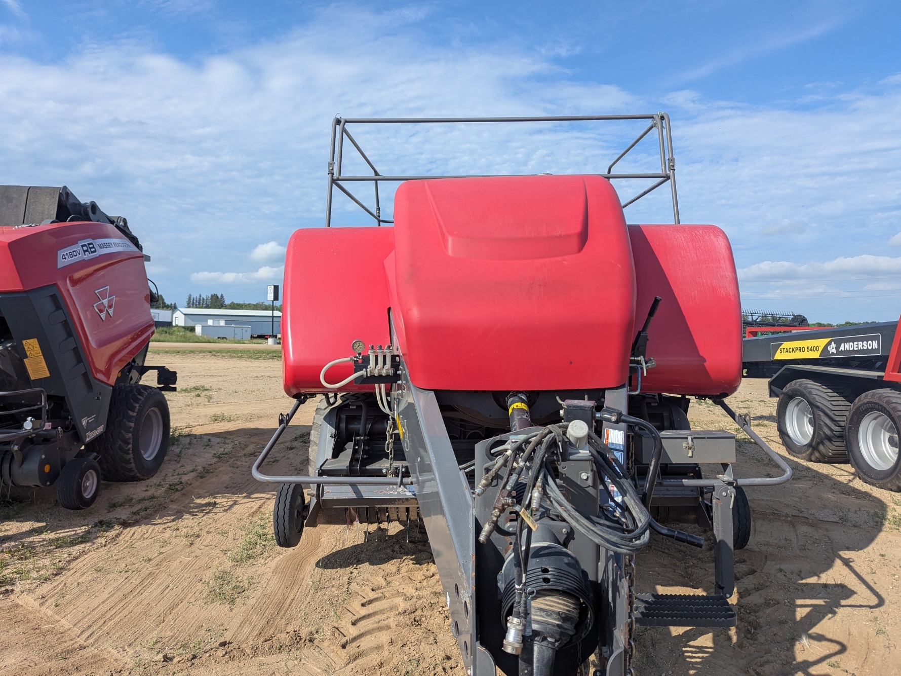 2014 Massey Ferguson 2270XD Baler/Square