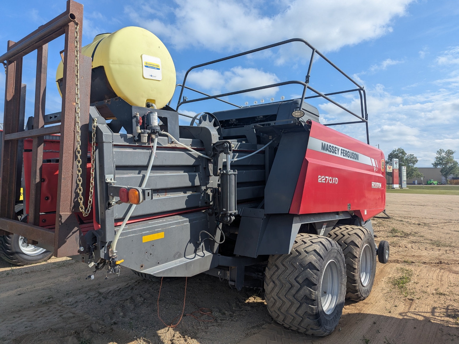 2014 Massey Ferguson 2270XD Baler/Square