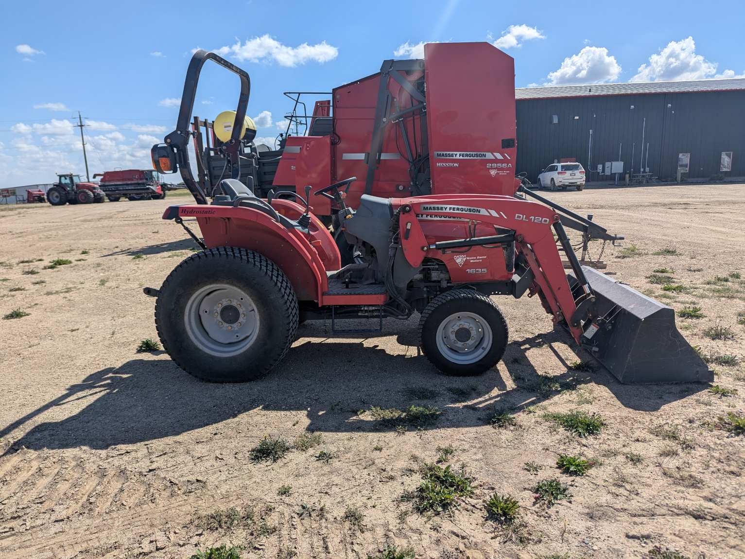 2011 Massey Ferguson 1635 Tractor
