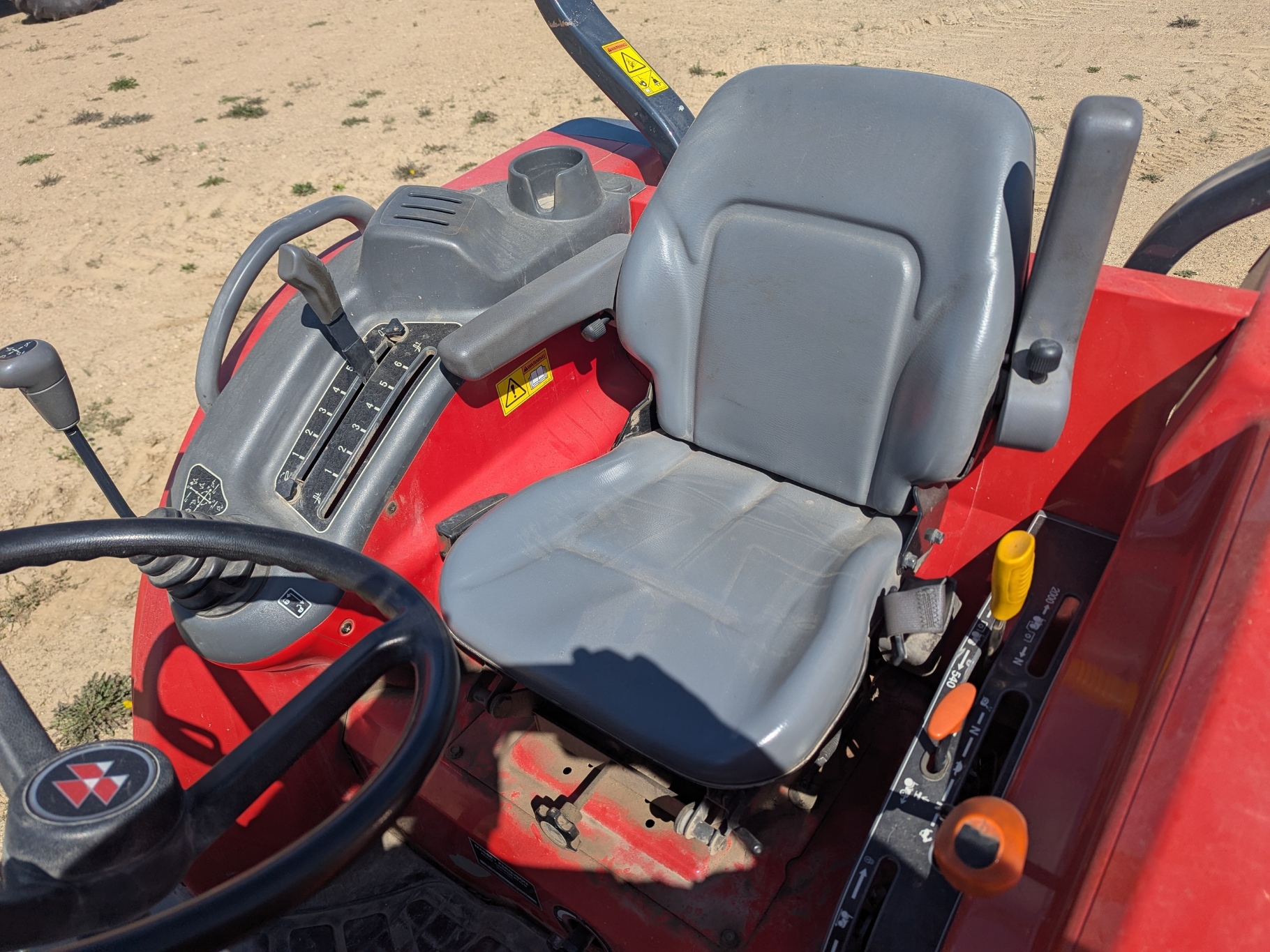 2011 Massey Ferguson 1635 Tractor