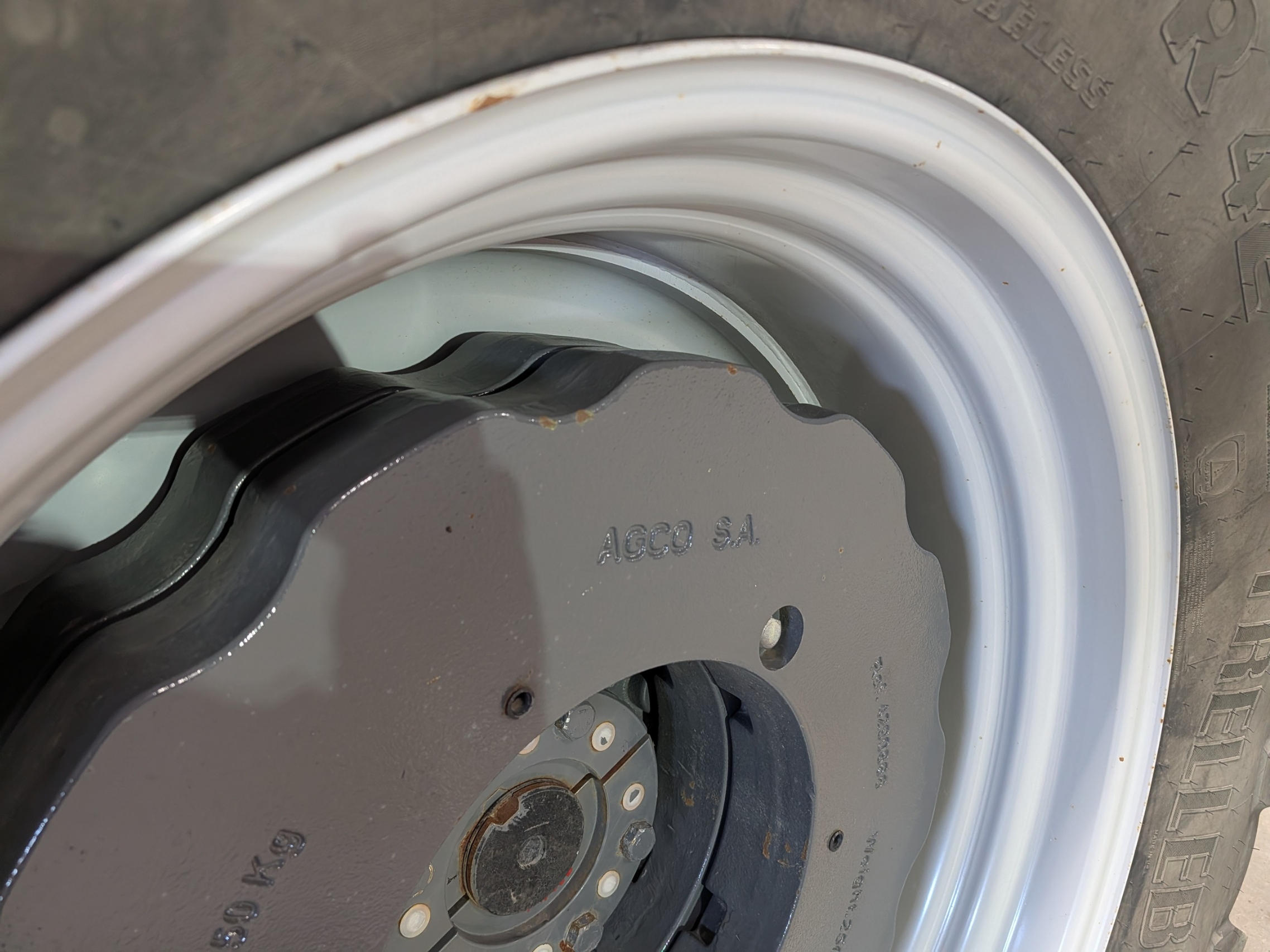 2019 Massey Ferguson 8732S Tractor