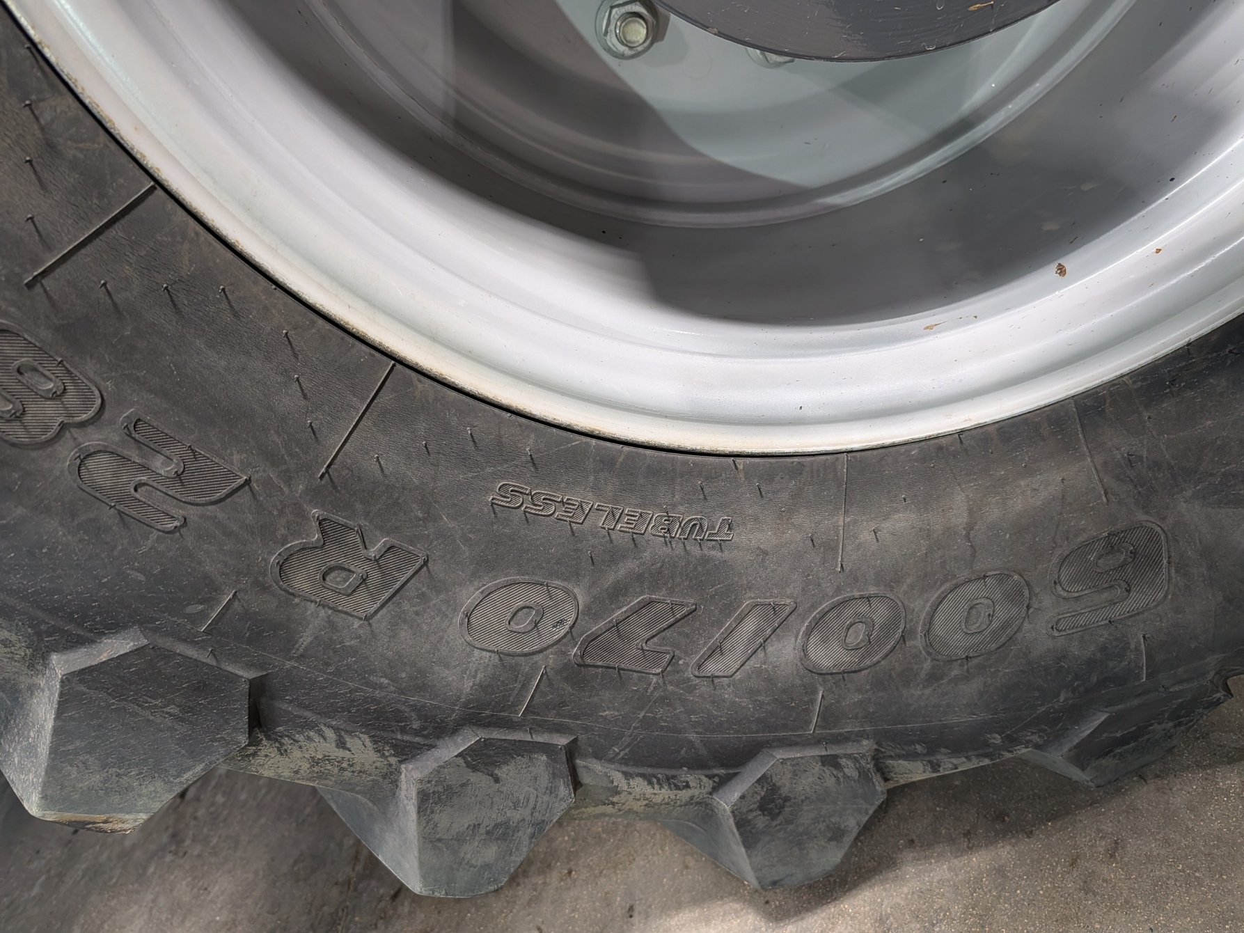 2019 Massey Ferguson 8732S Tractor