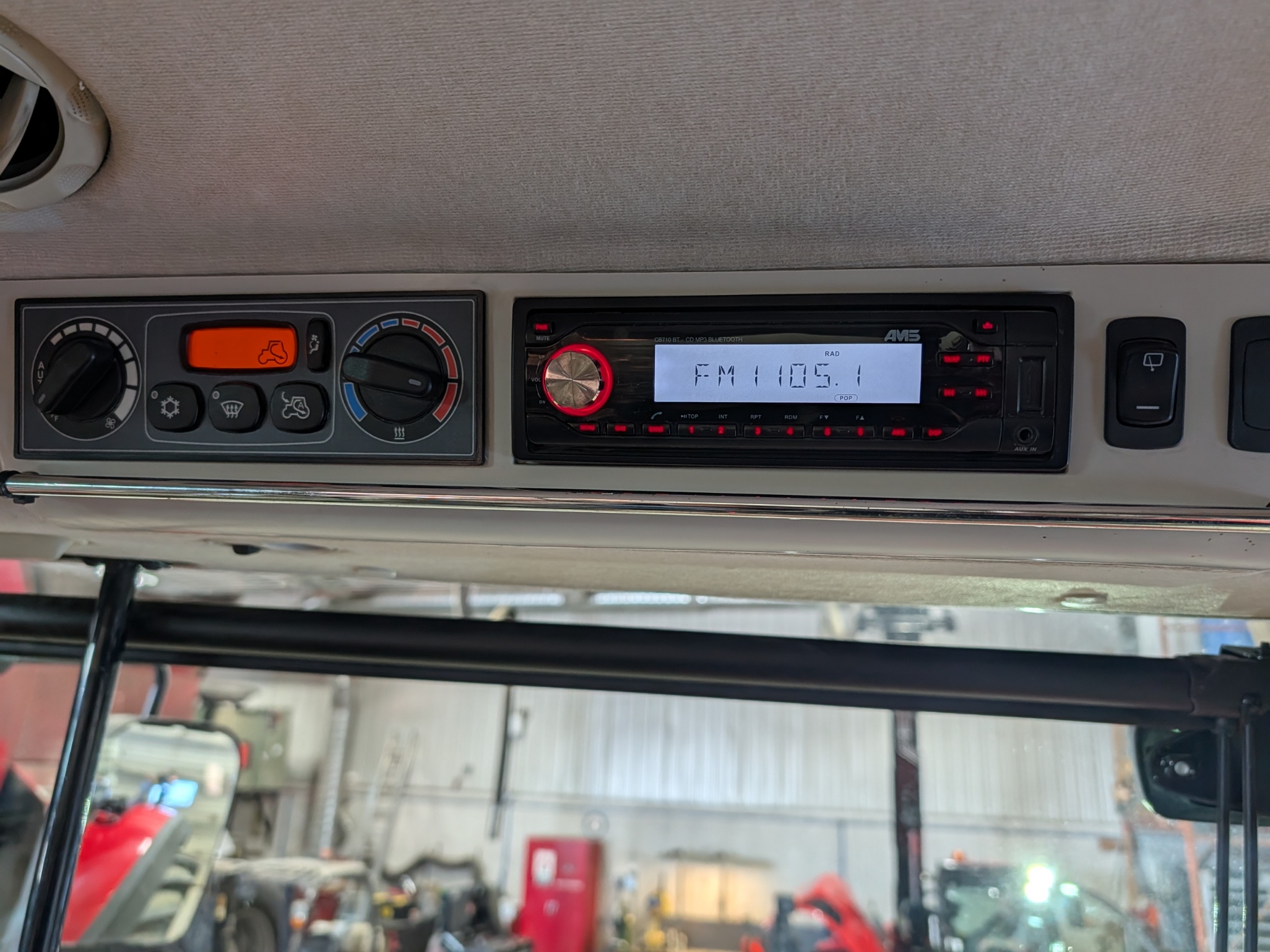 2019 Massey Ferguson 8732S Tractor