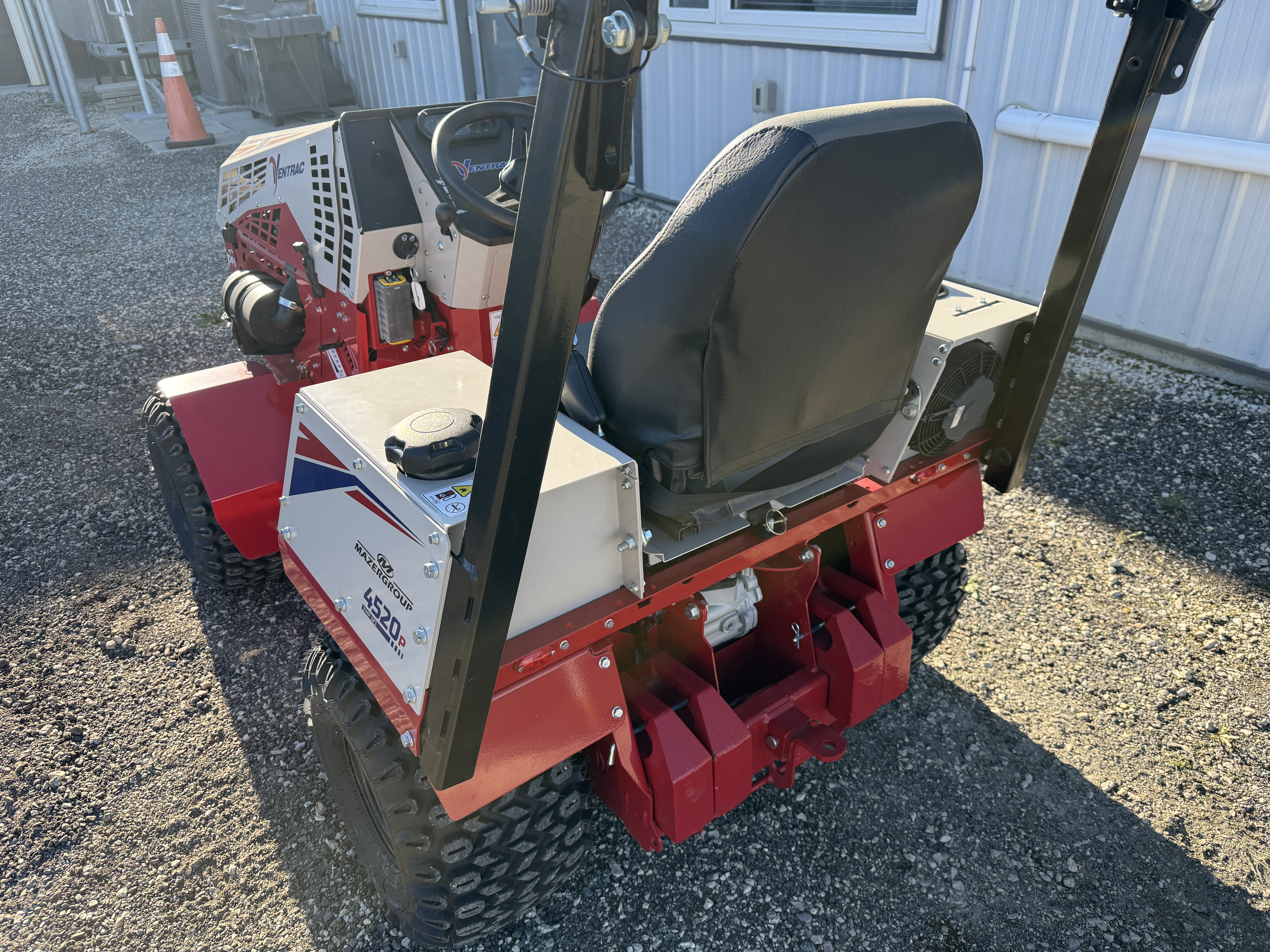 2023 Ventrac 4520P Tractor Compact