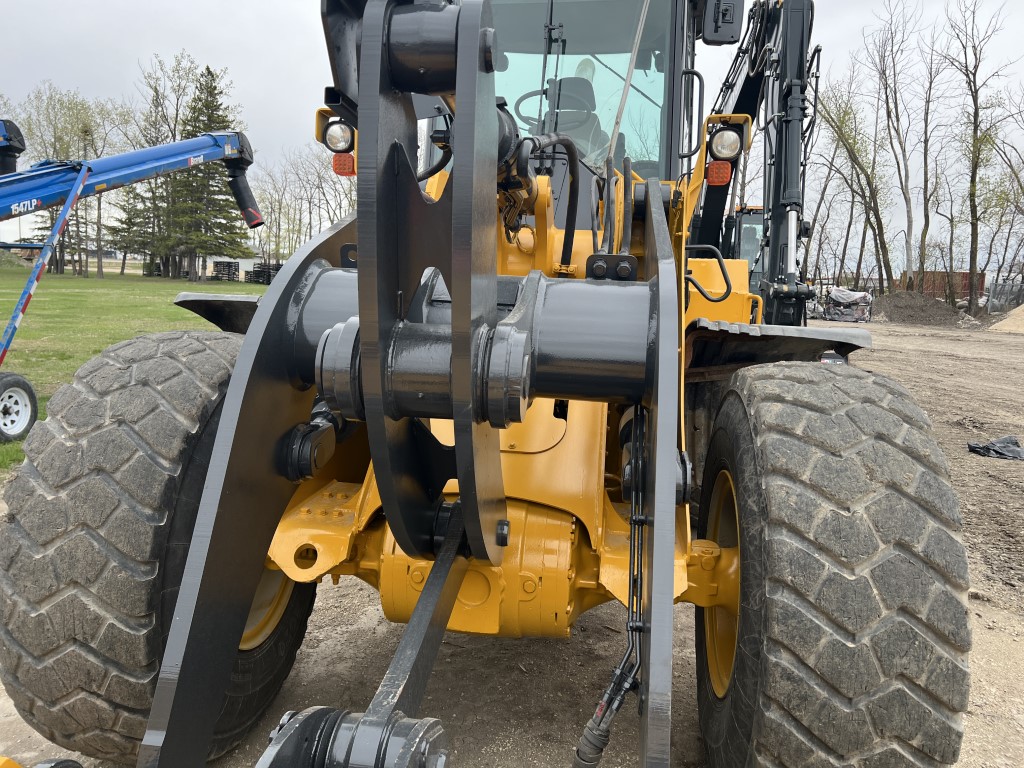 2014 John Deere 624K Wheel Loader