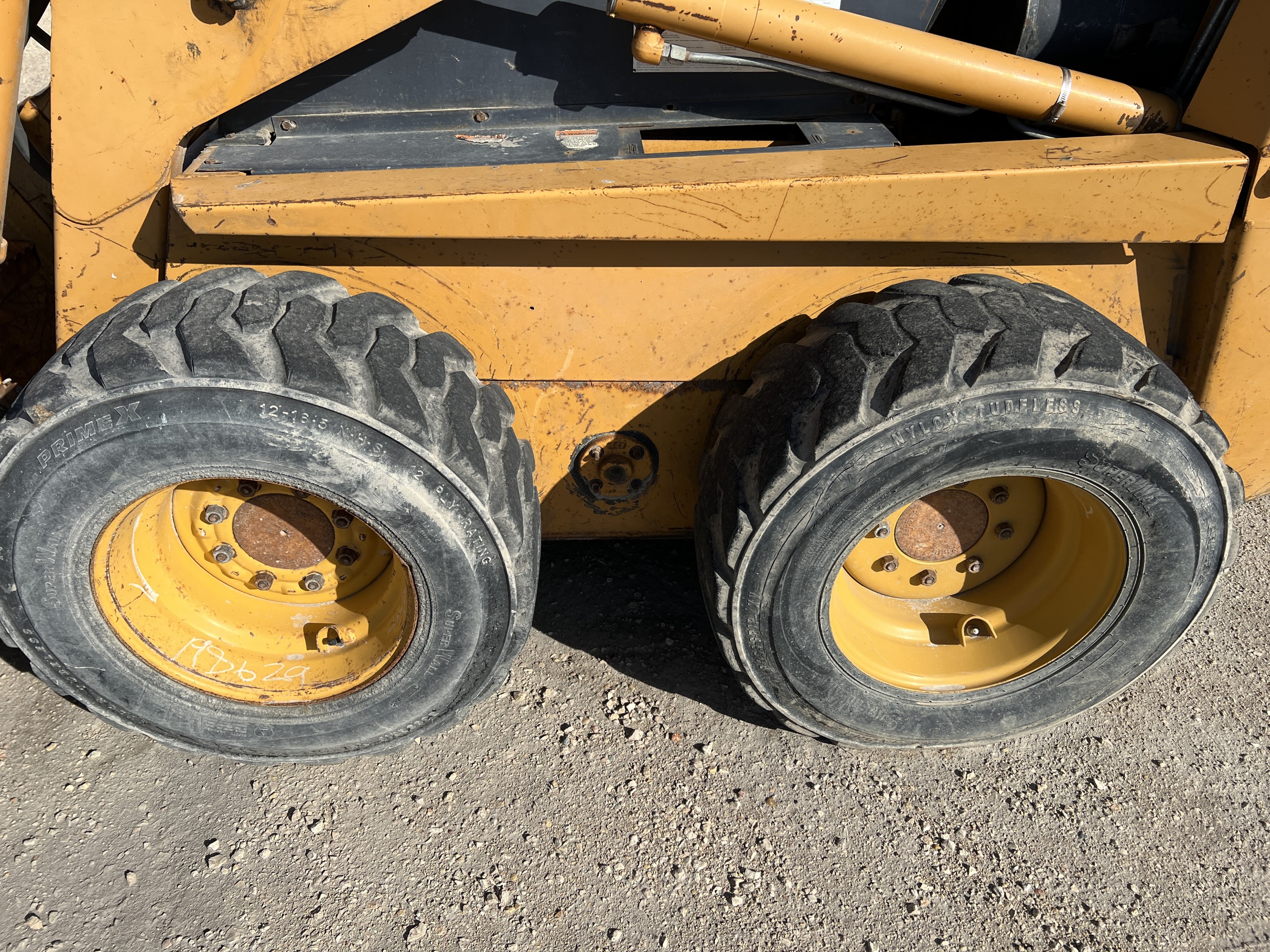 1999 Case IH 1845C Skid Steer Loader