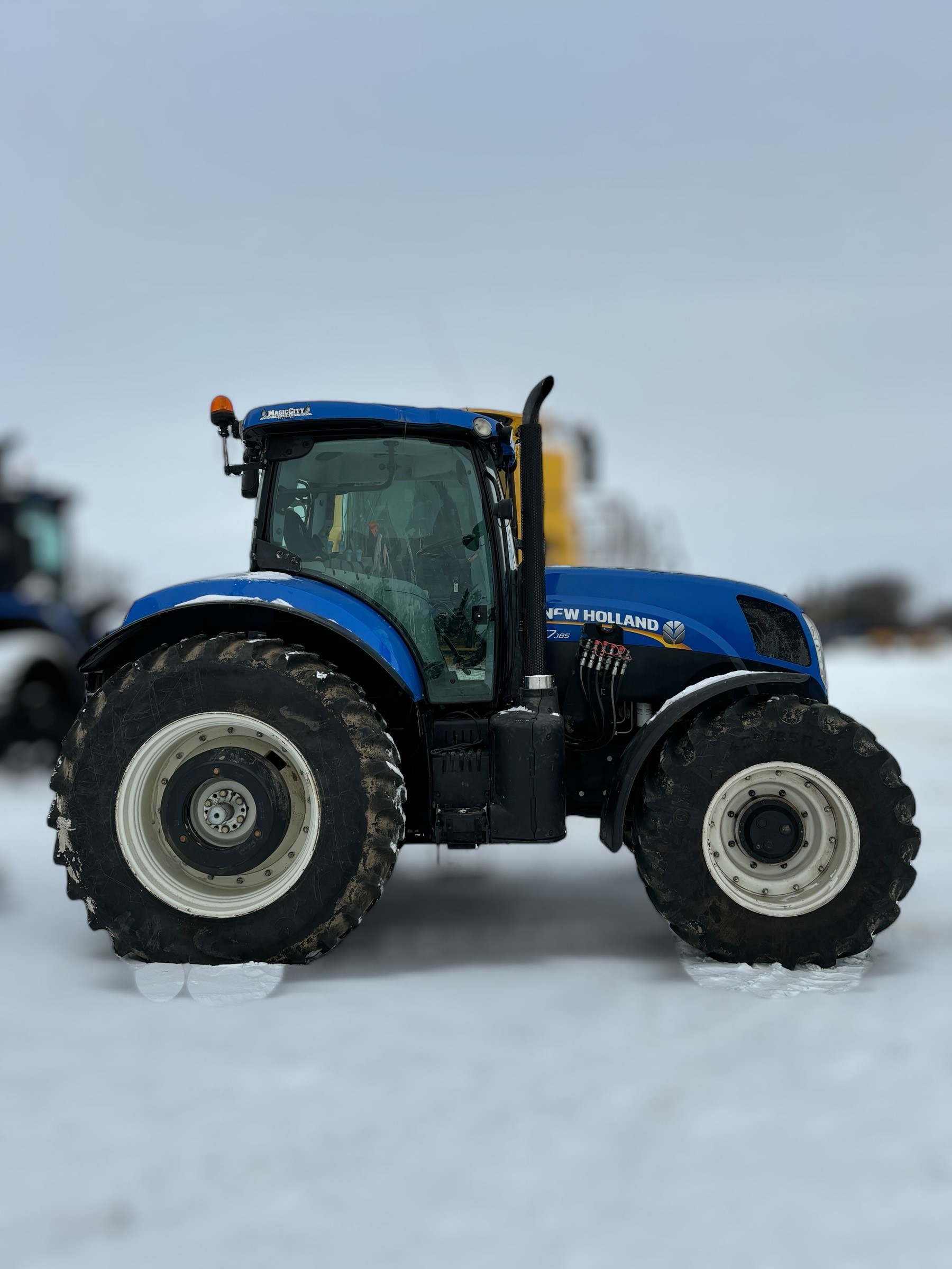 2014 New Holland T7.185 Tractor