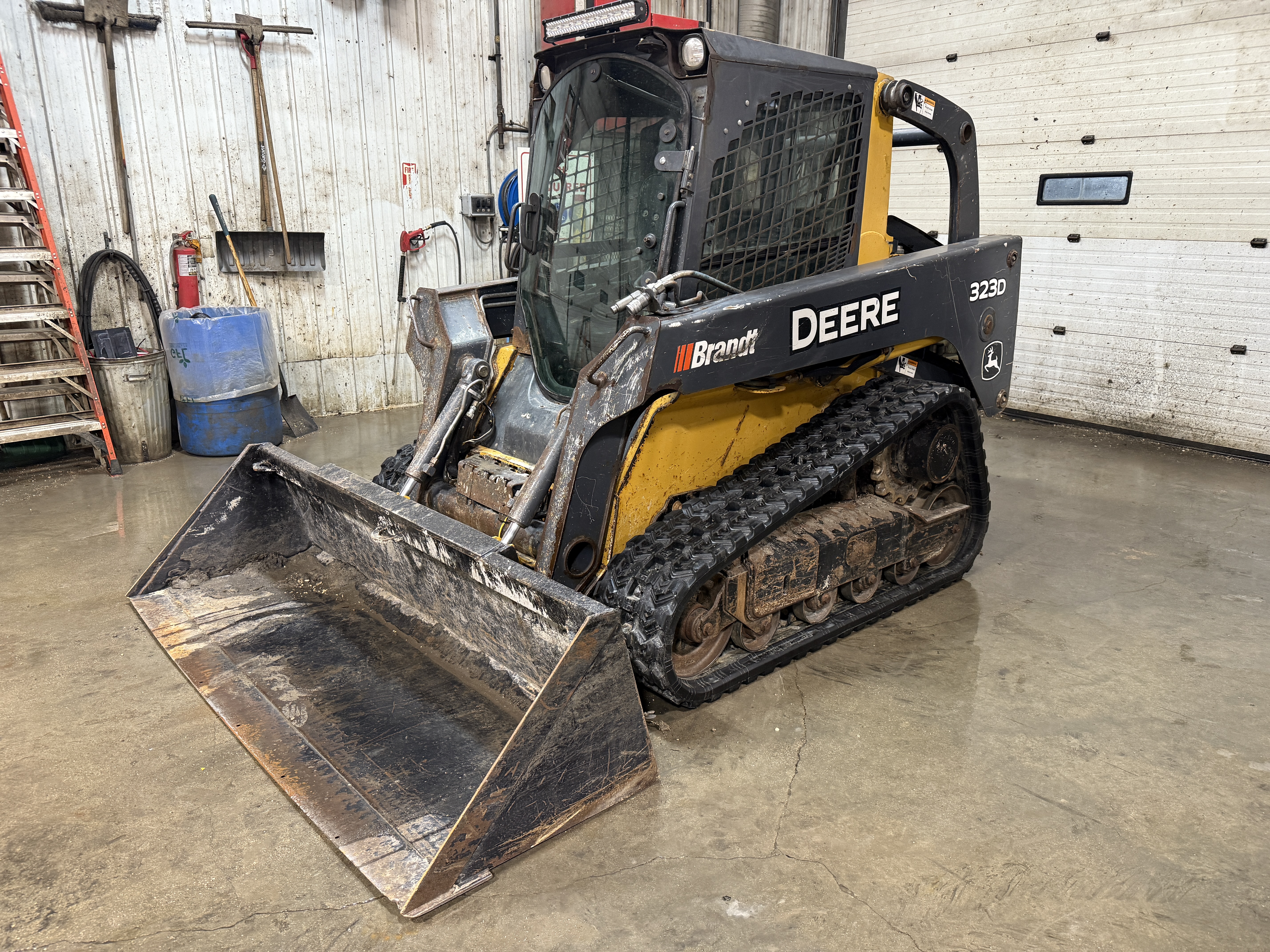2013 John Deere 323D Compact Track Loader