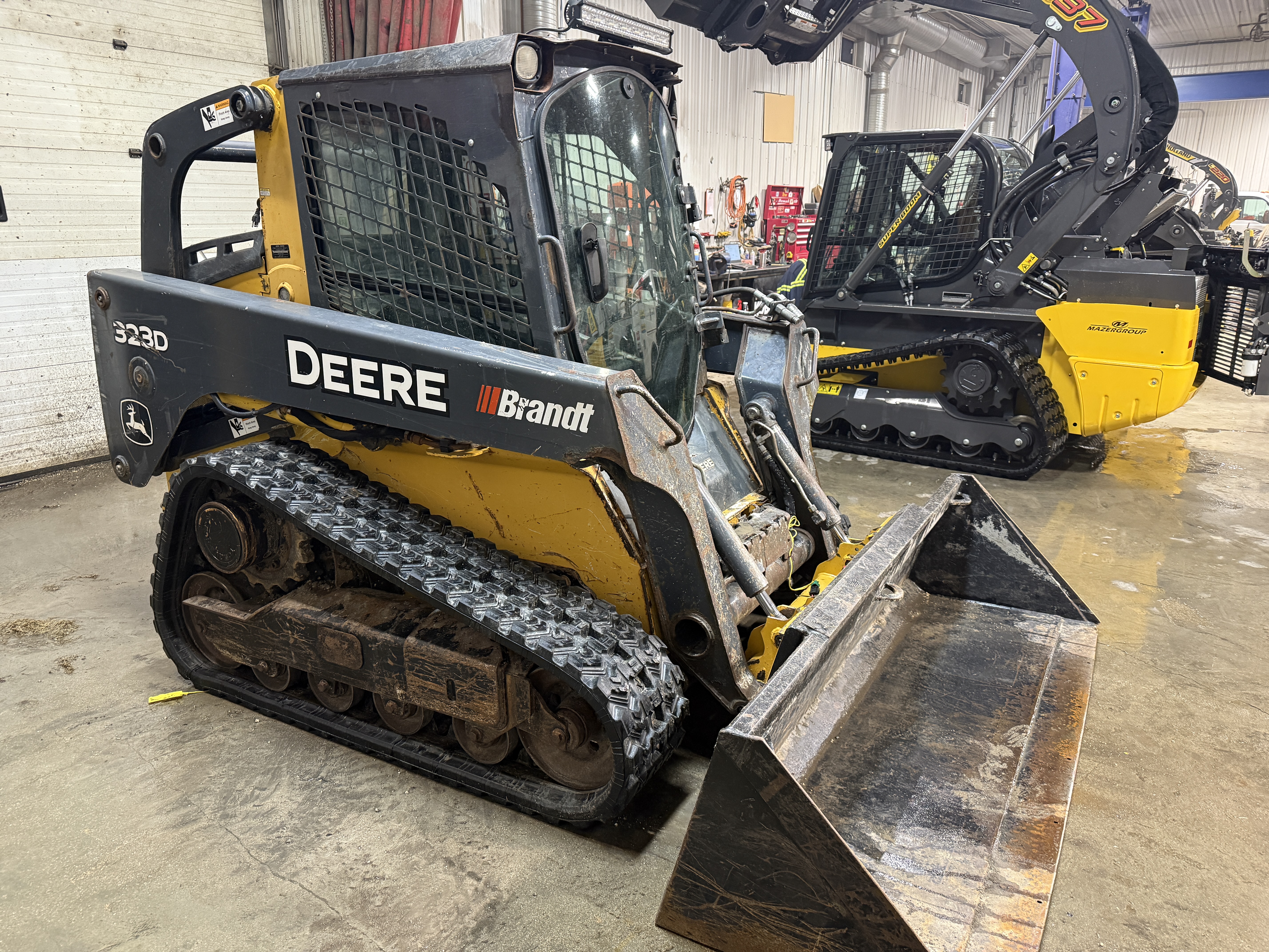 2013 John Deere 323D Compact Track Loader