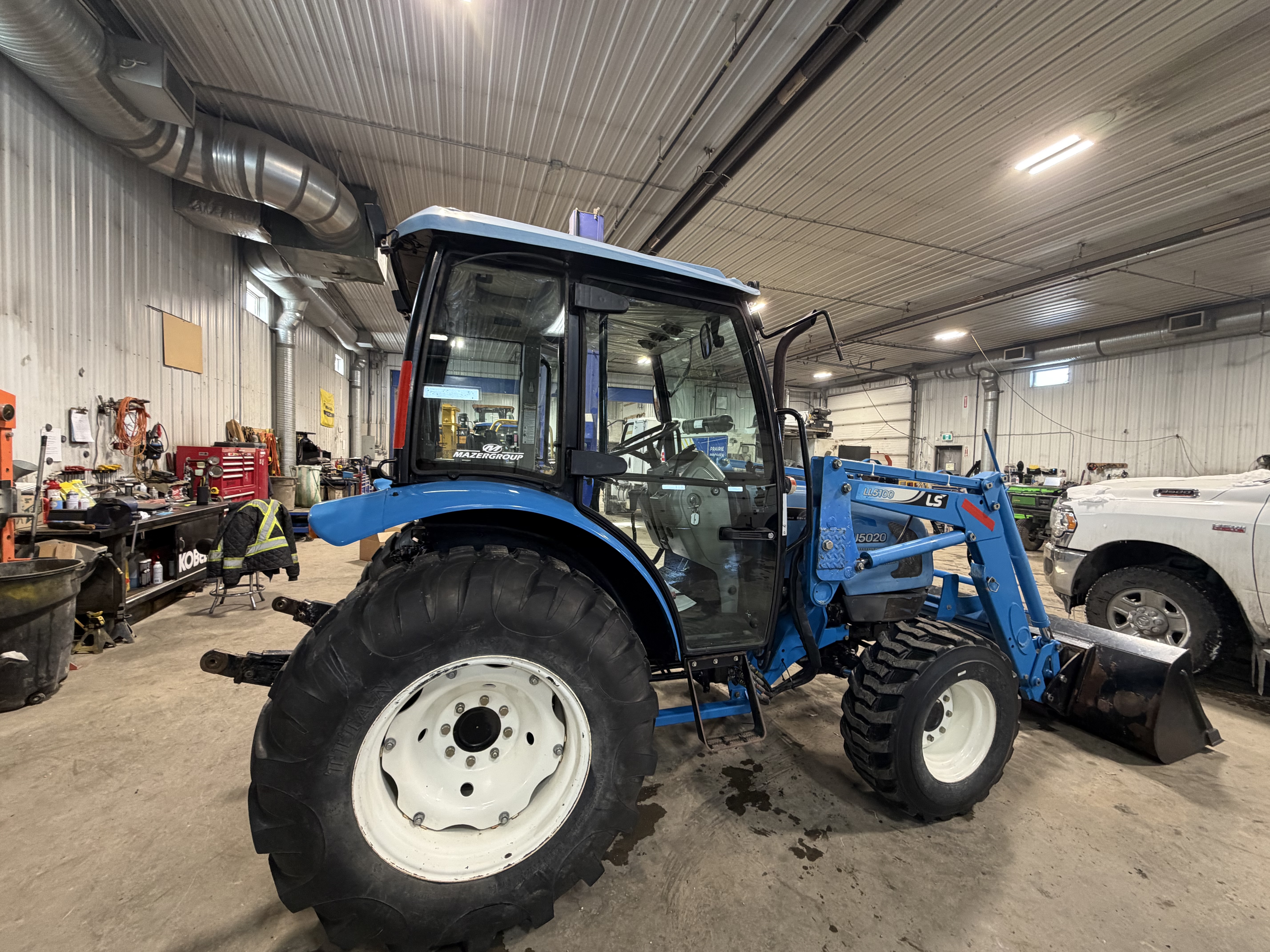 2008 LS Tractor U5020 Tractor