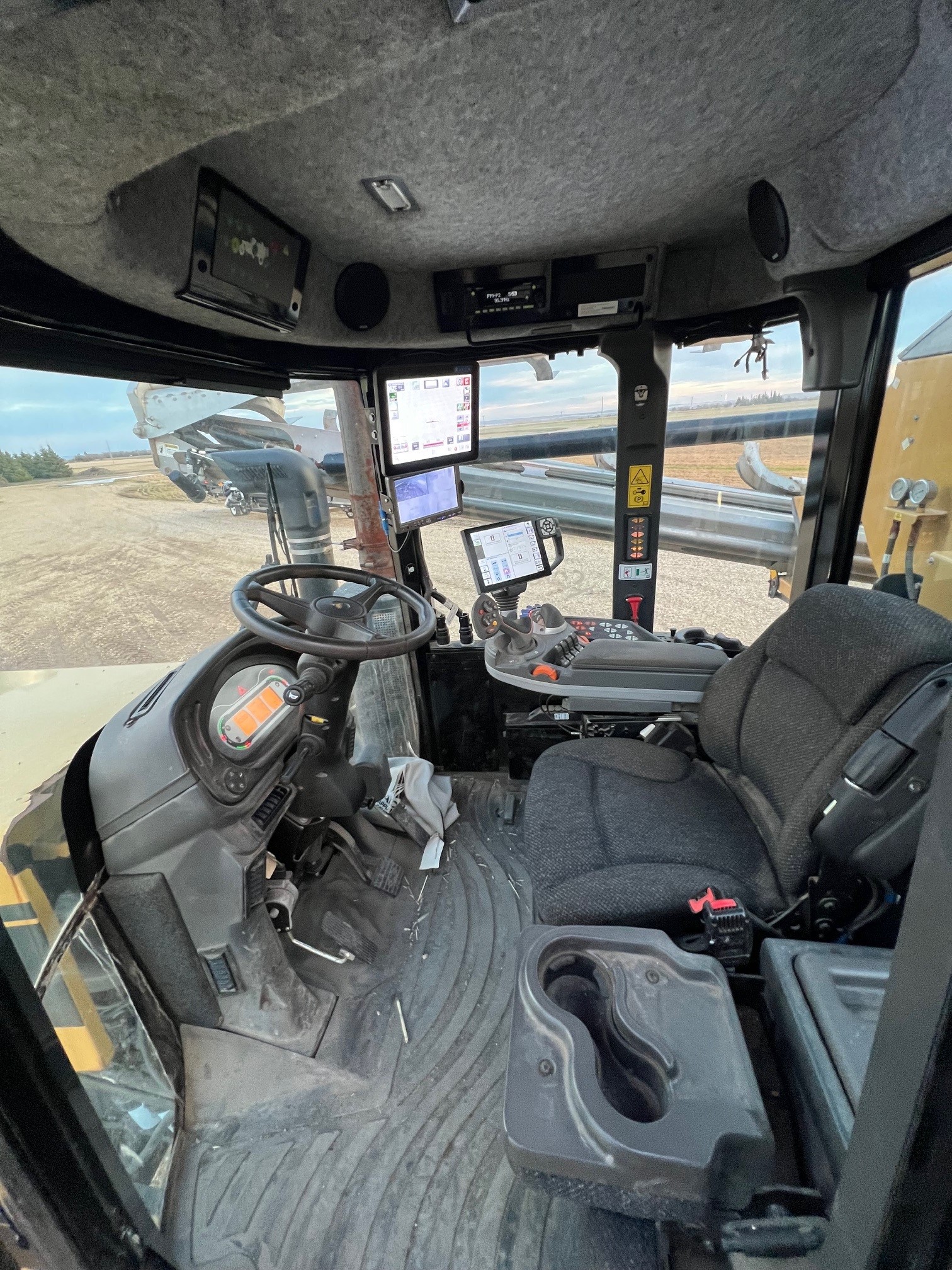 2022 TerraGator TG8400C Floater