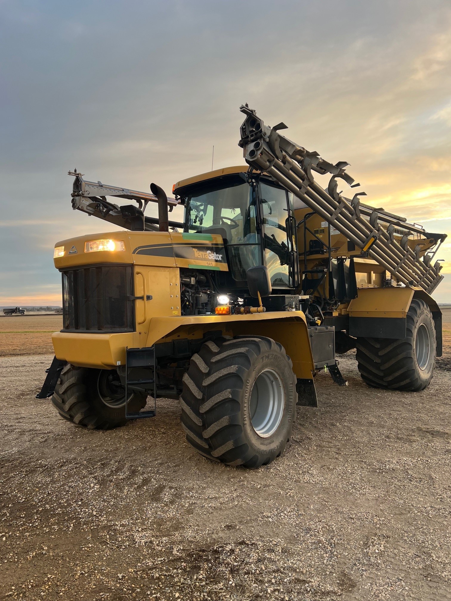 2022 TerraGator TG8400C Floater