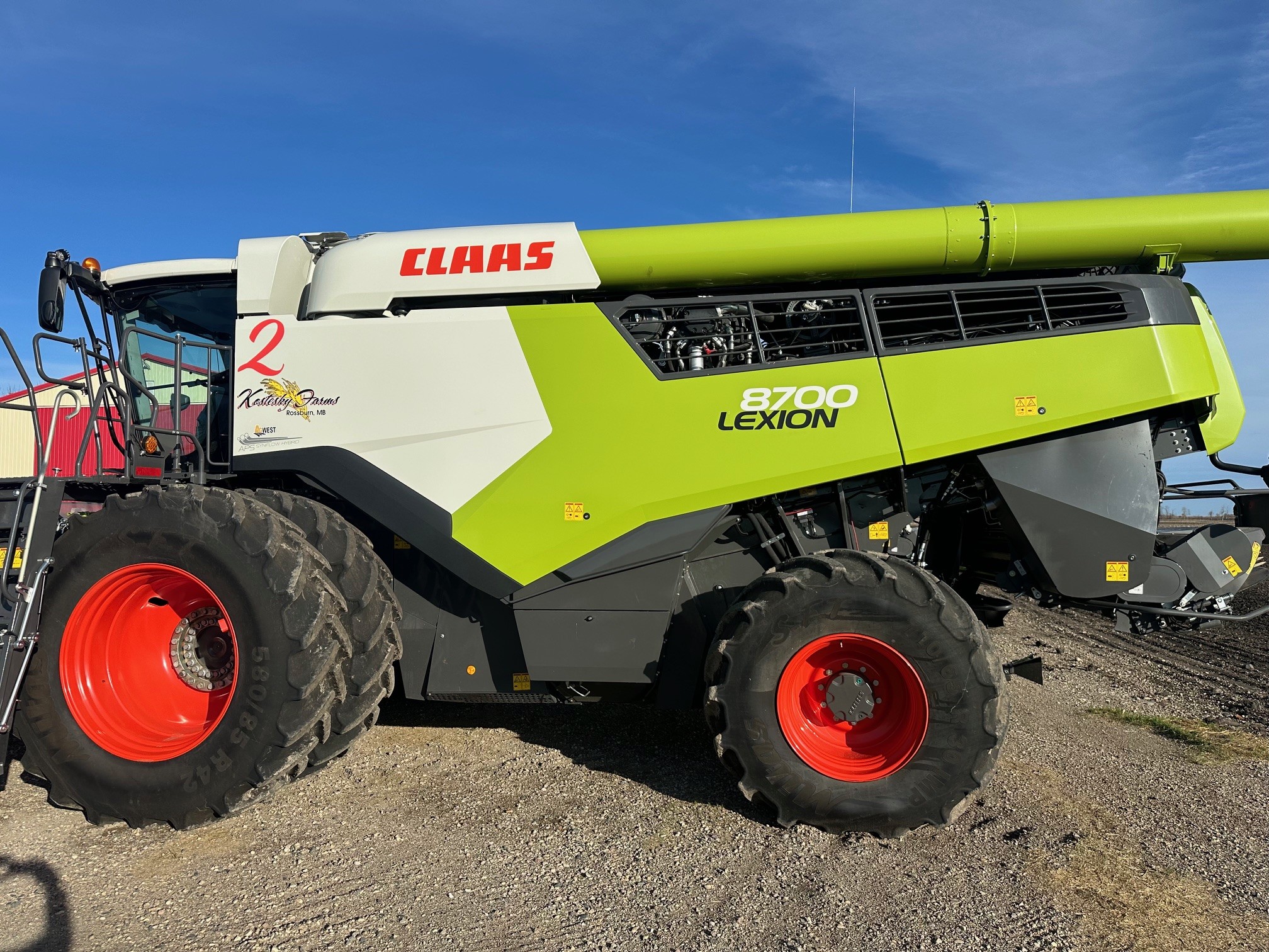 2022 CLAAS 8700 Small Grains Combine
