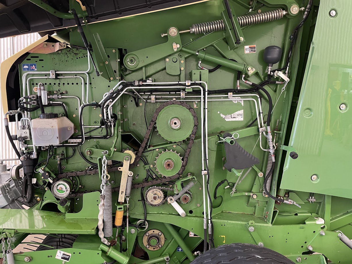 2015 Misc V150XC Baler/Round