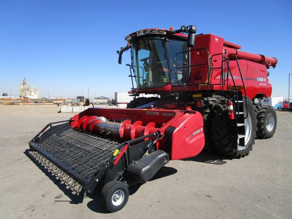2021 Case 8250 Combine