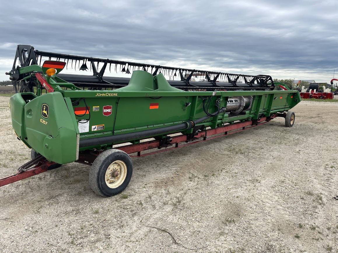 2015 John Deere 635F Header Combine