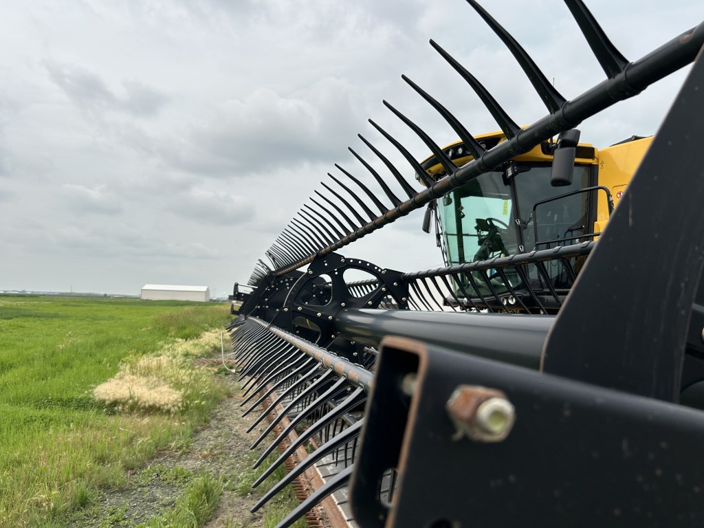 2014 MacDon FD75 Header Draper Flex