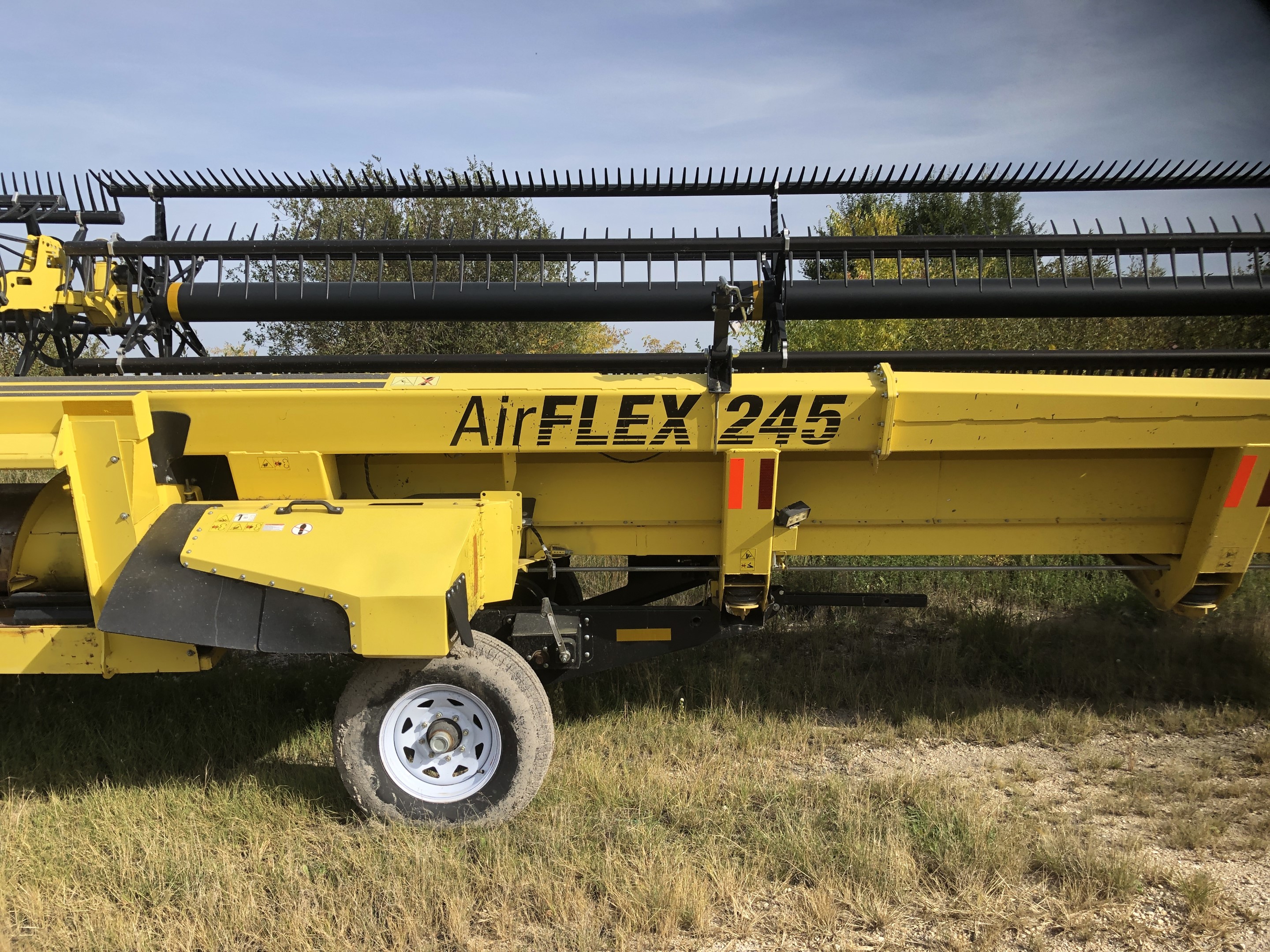 2015 Honey Bee AF245 Header Draper Flex