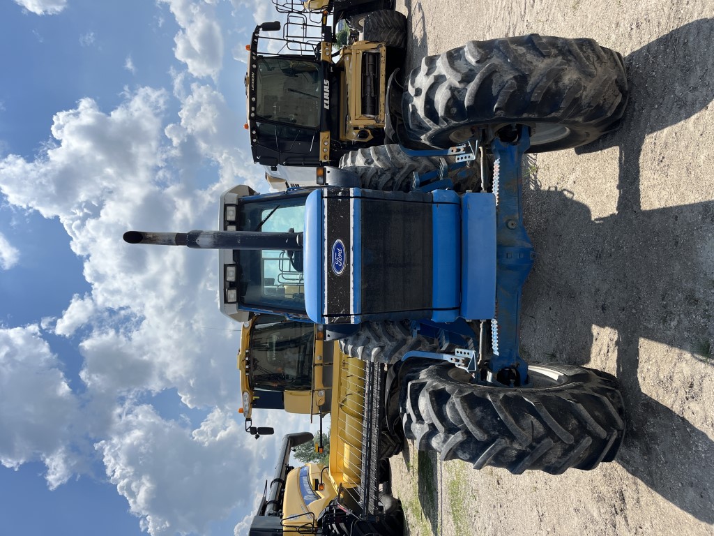 1990 New Holland 8830 Tractor