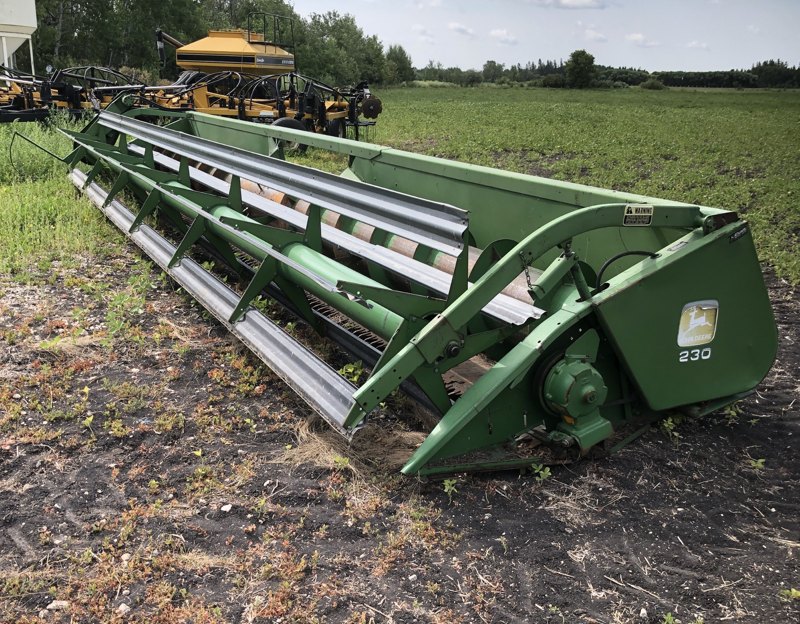 1985 John Deere 230 Header Draper