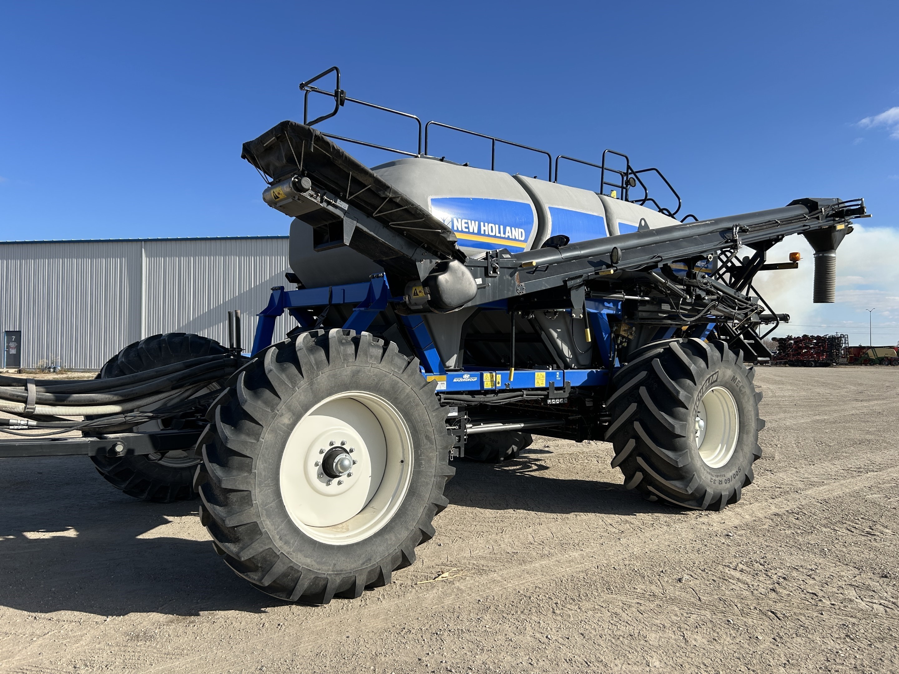 2015 New Holland P2080 Air Drill