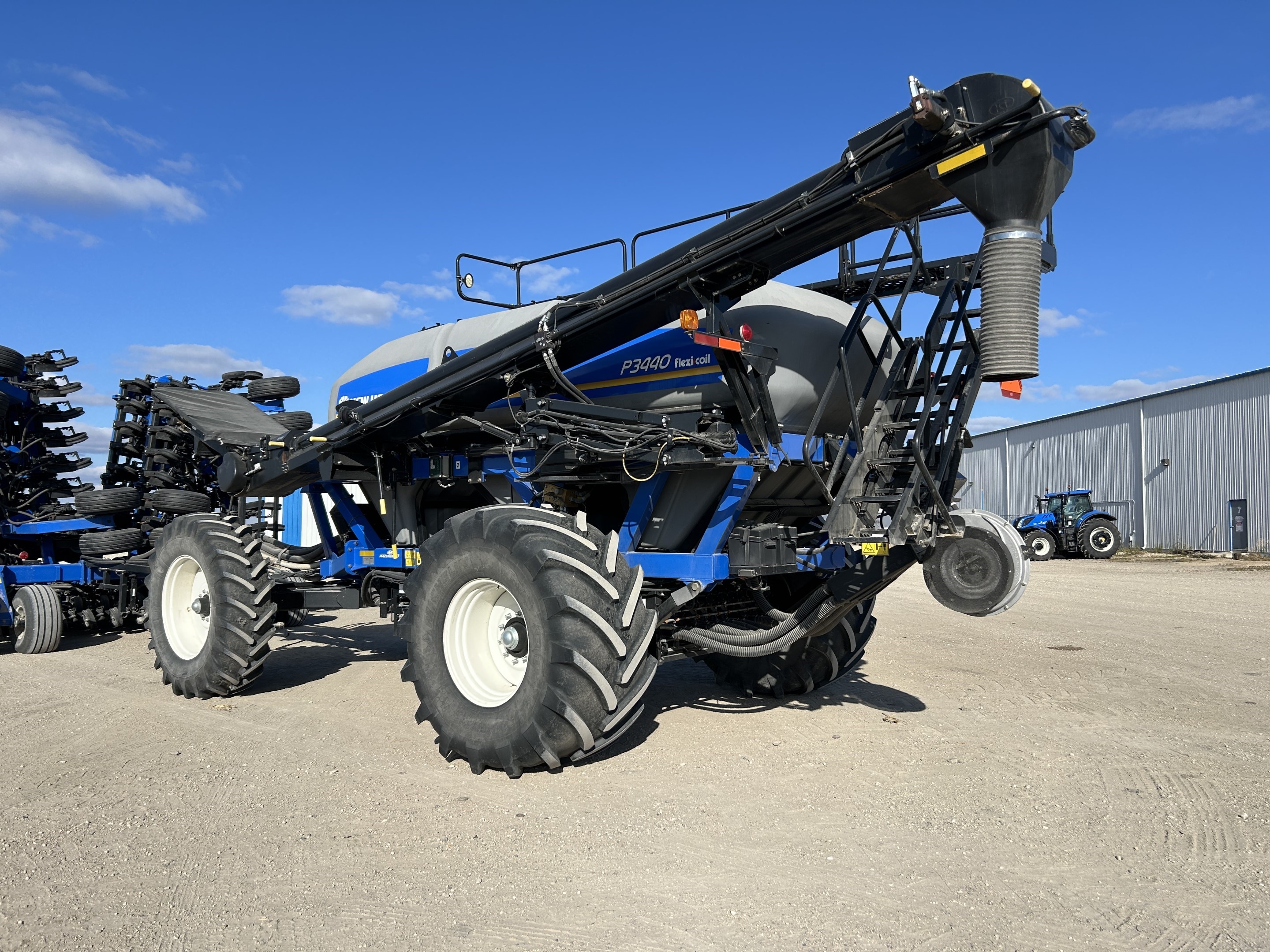 2015 New Holland P2080 Air Drill