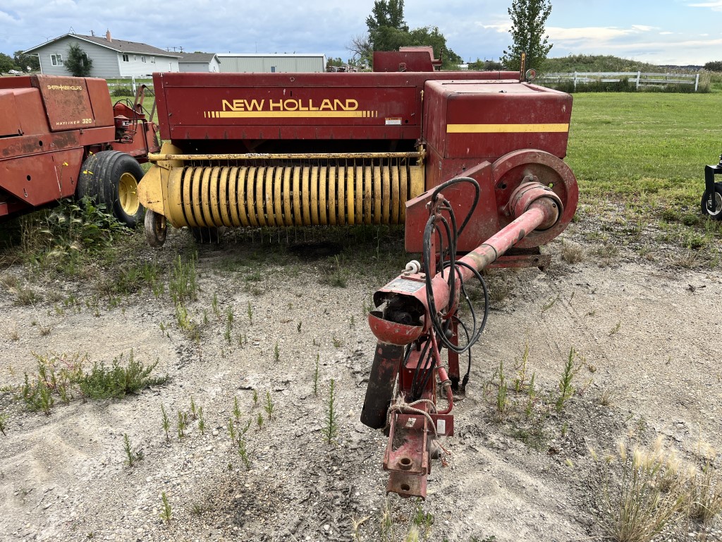 1994 New Holland 575 Baler/Square