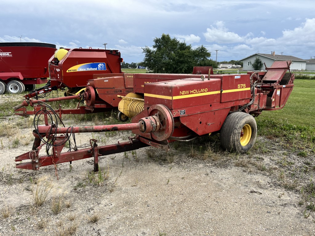 1994 New Holland 575 Baler/Square