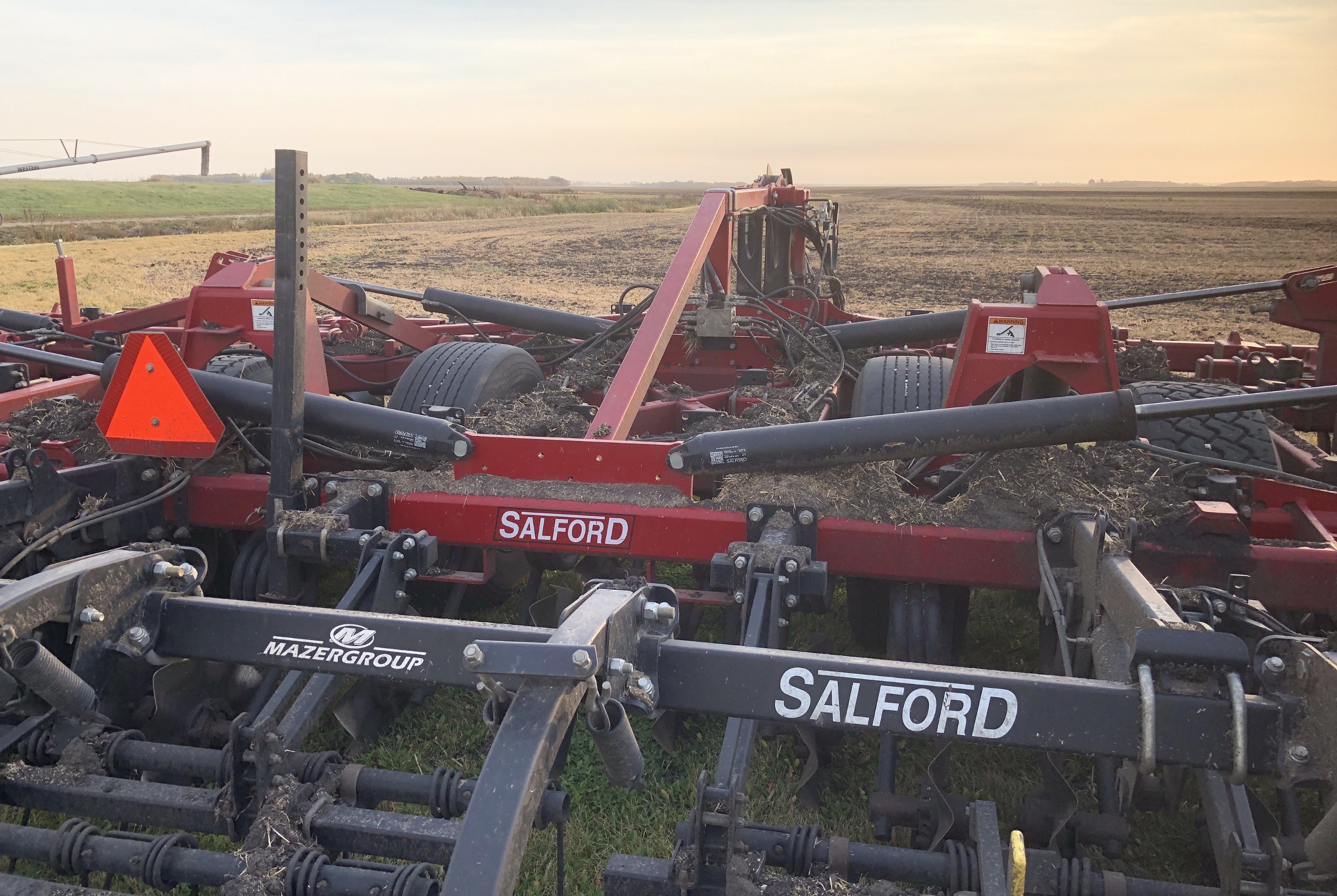 2017 Salford I4241 Vertical Tillage