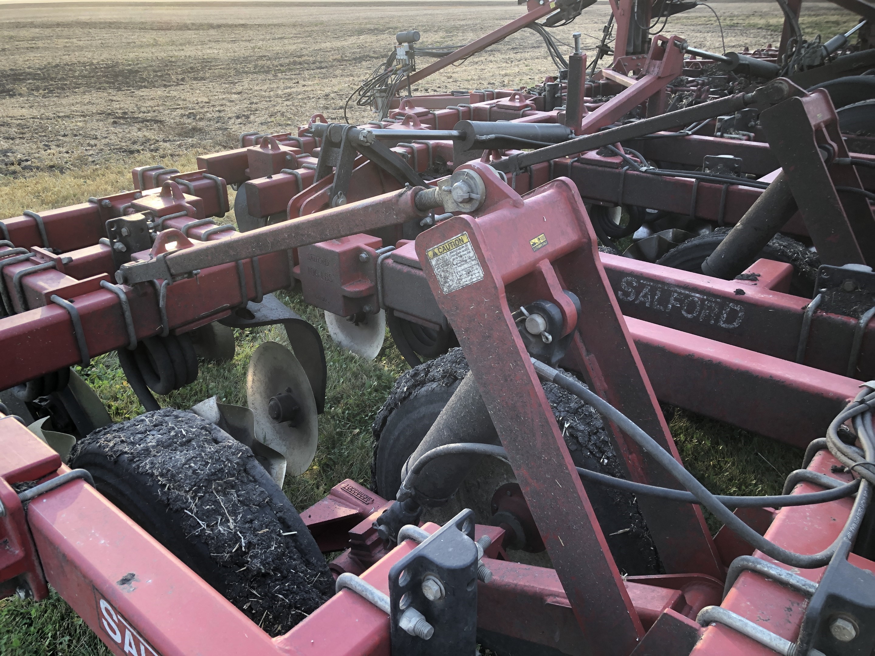 2017 Salford I4241 Vertical Tillage