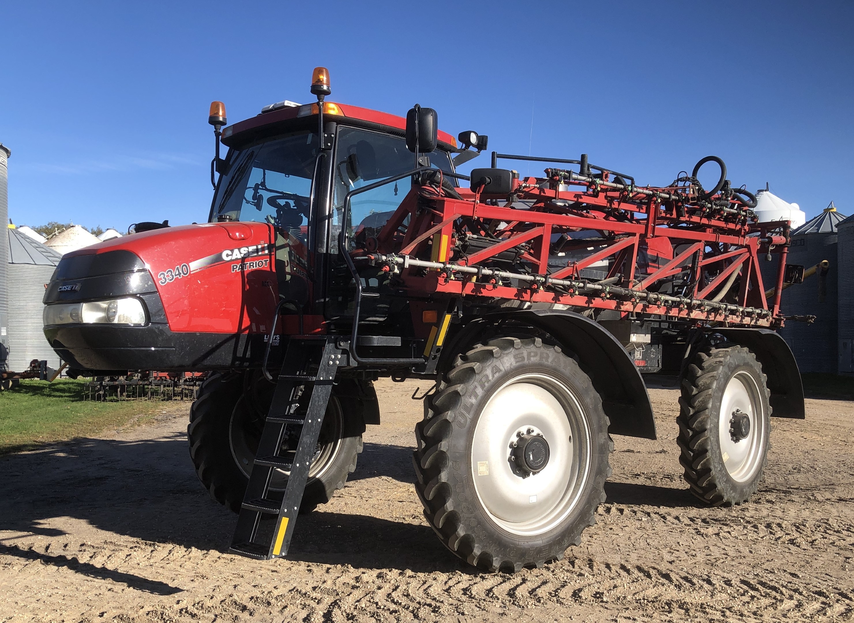 2015 Case IH PATRIOT 3340 Sprayer/High Clearance