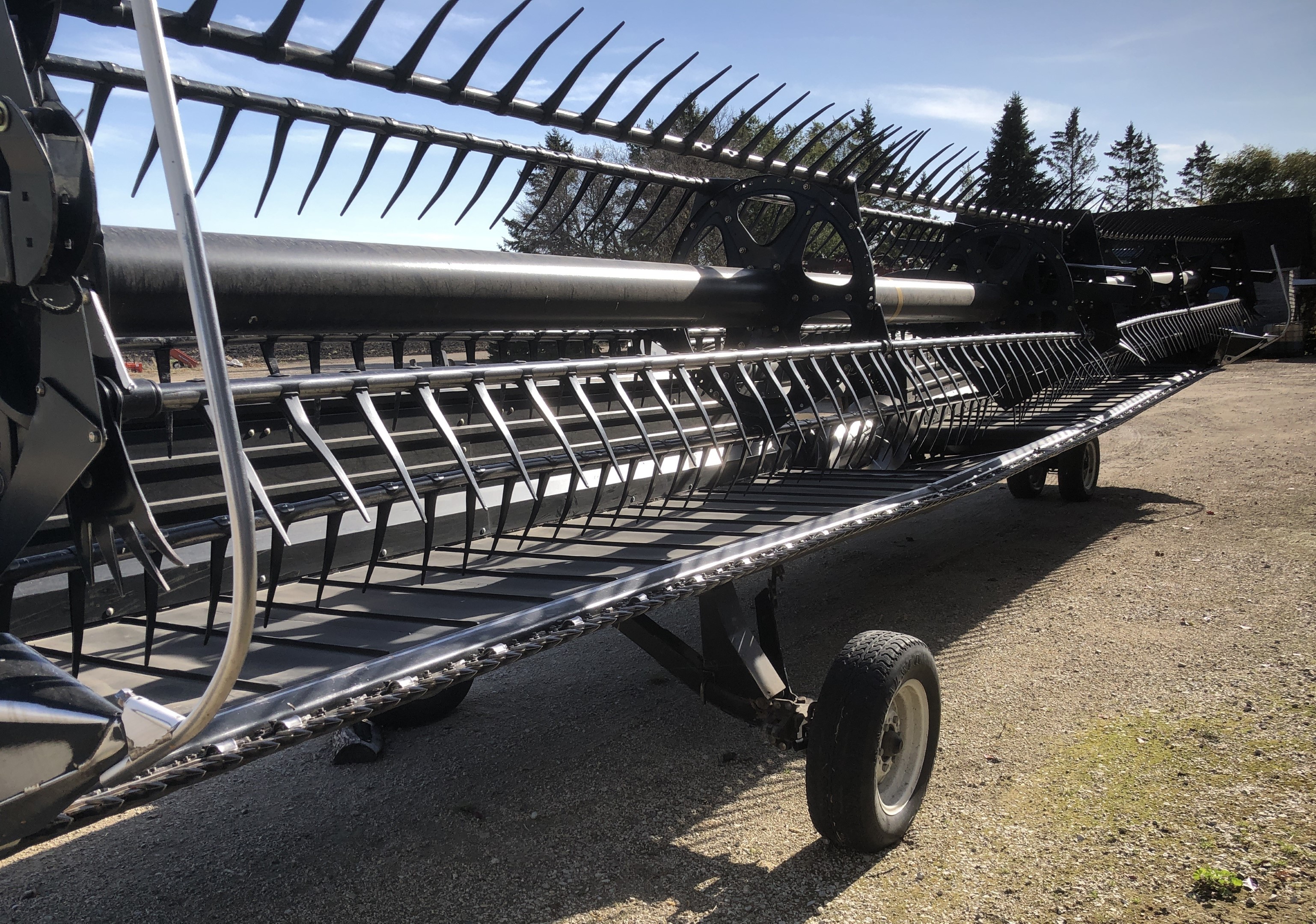 2011 MacDon FD70-40 Header Draper Flex