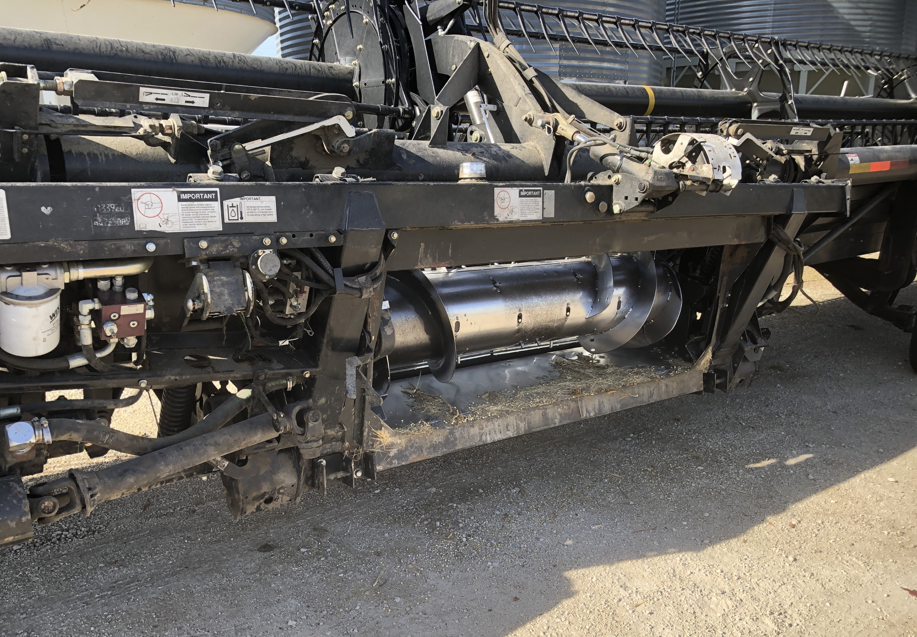 2011 MacDon FD70-40 Header Draper Flex