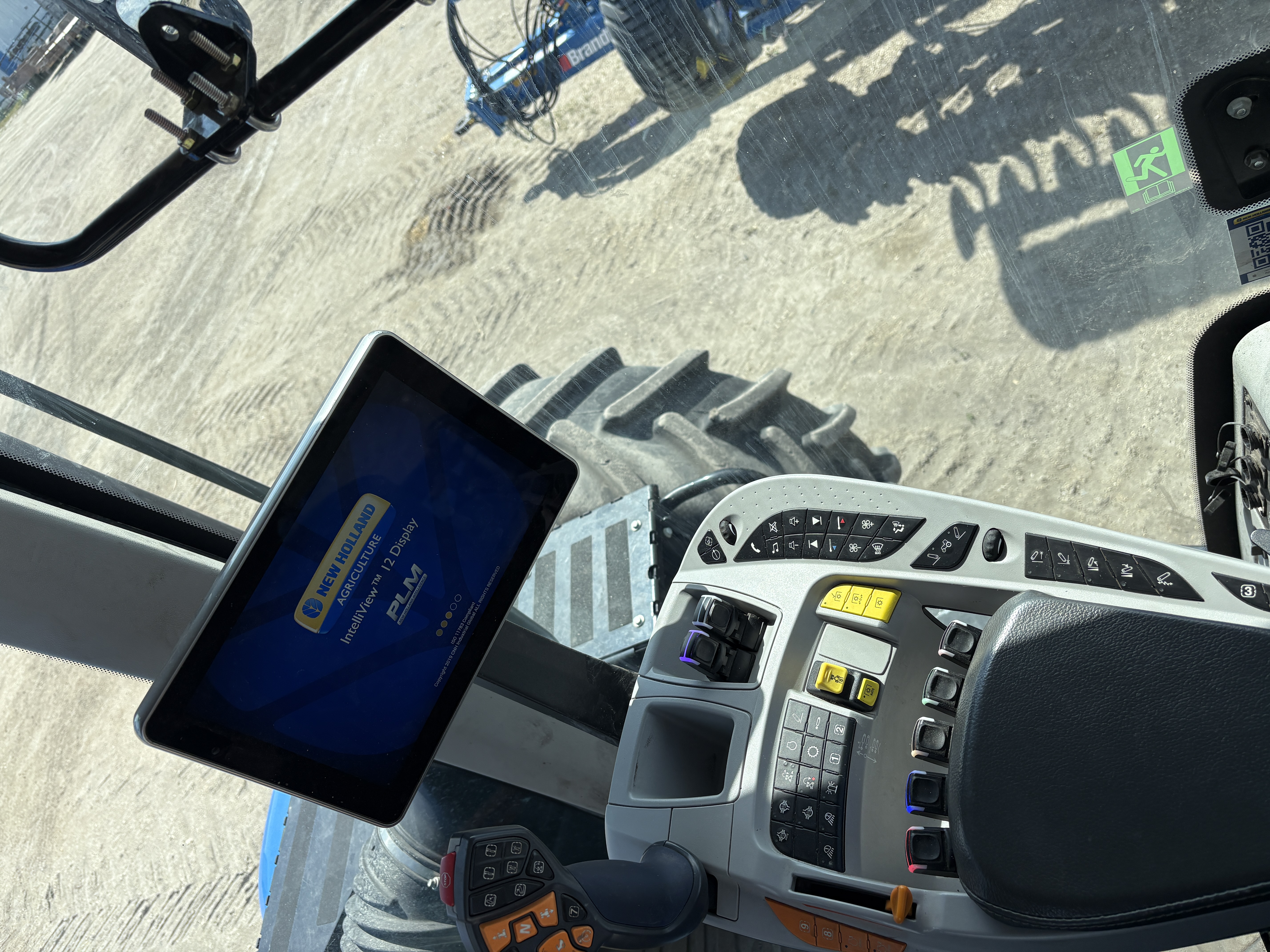 2023 New Holland T9.435HD Tractor 4WD