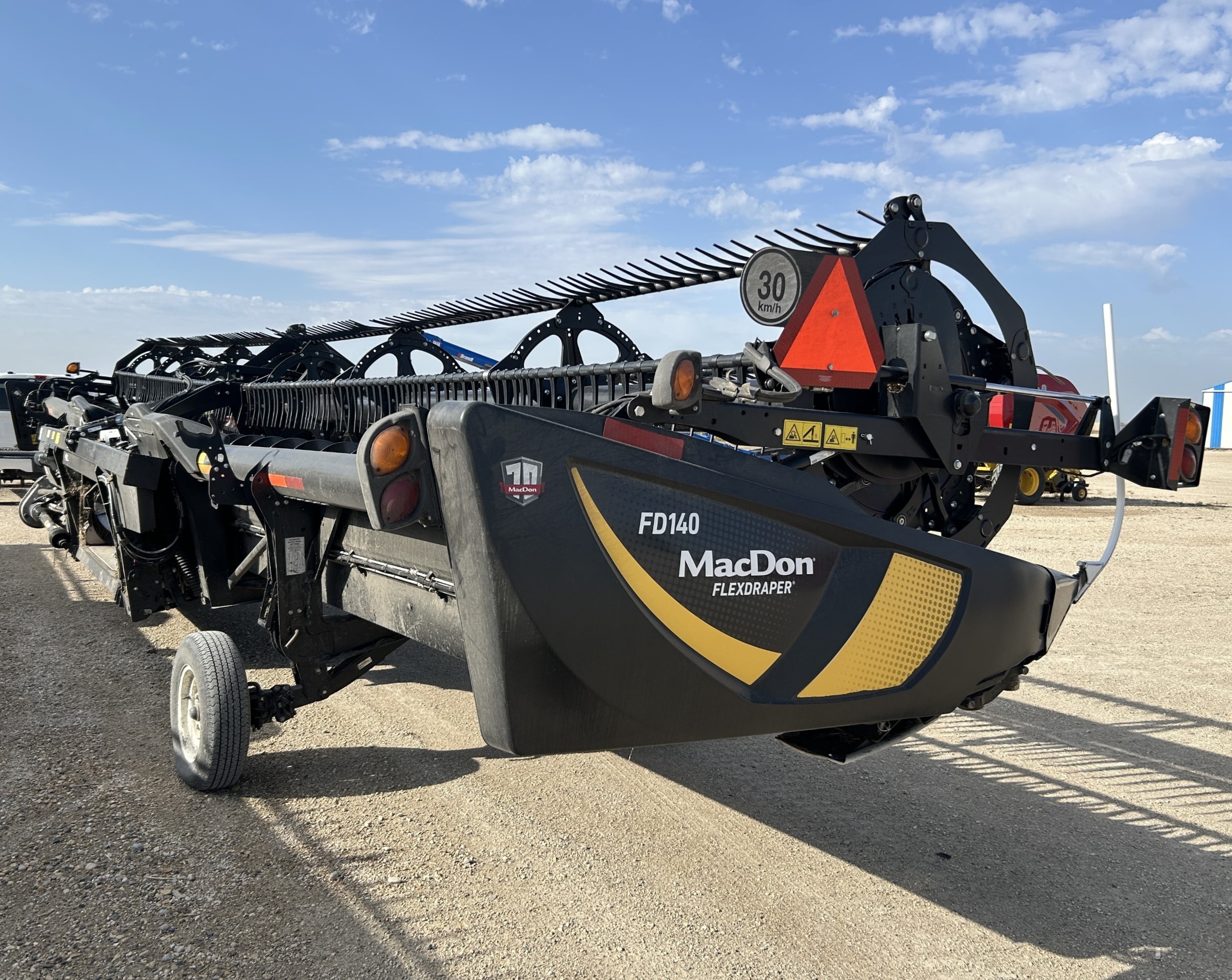 2019 MacDon FD140 Header Draper Flex