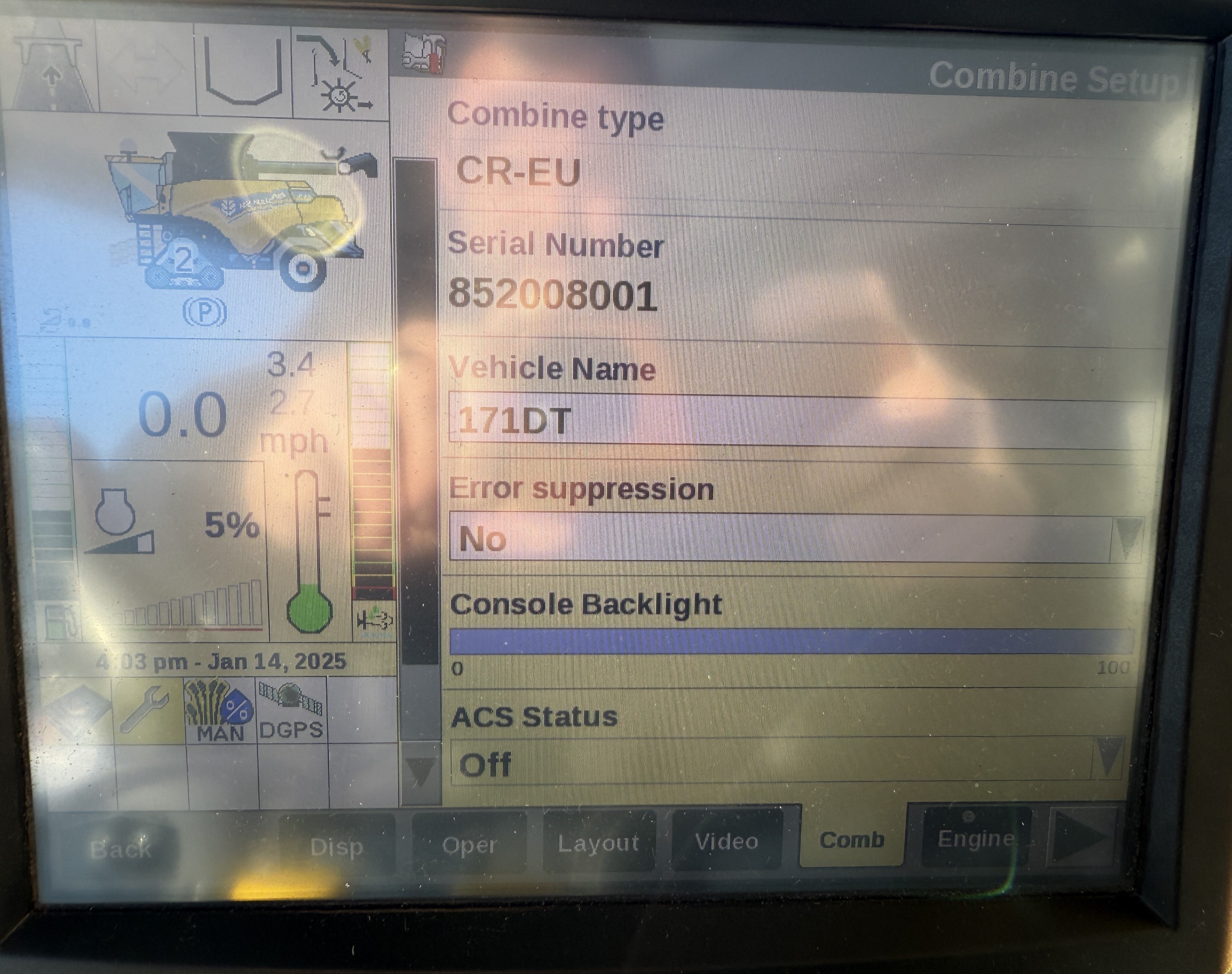 2018 New Holland CR8.90Z Combine