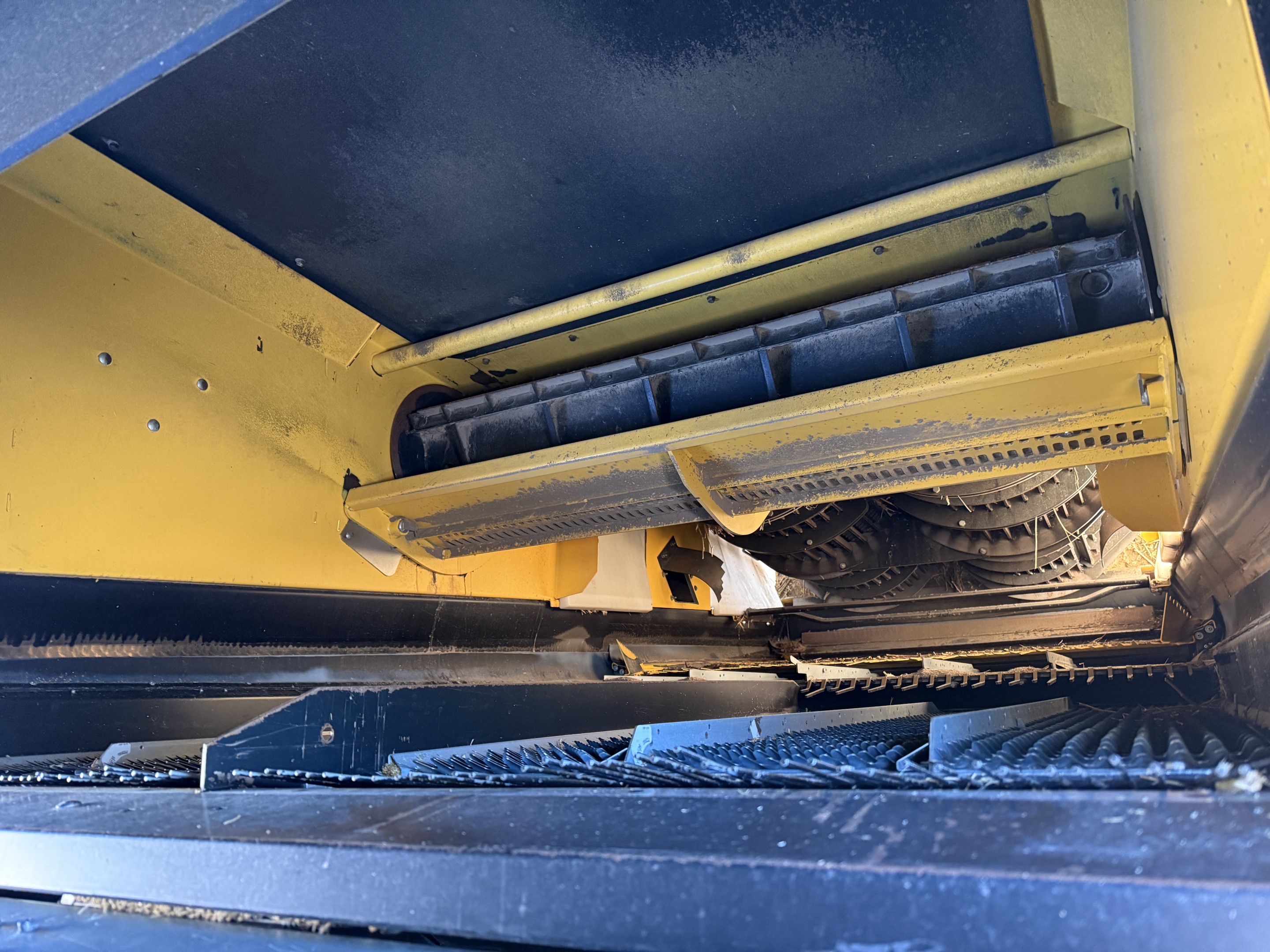 2018 New Holland CR8.90Z Combine