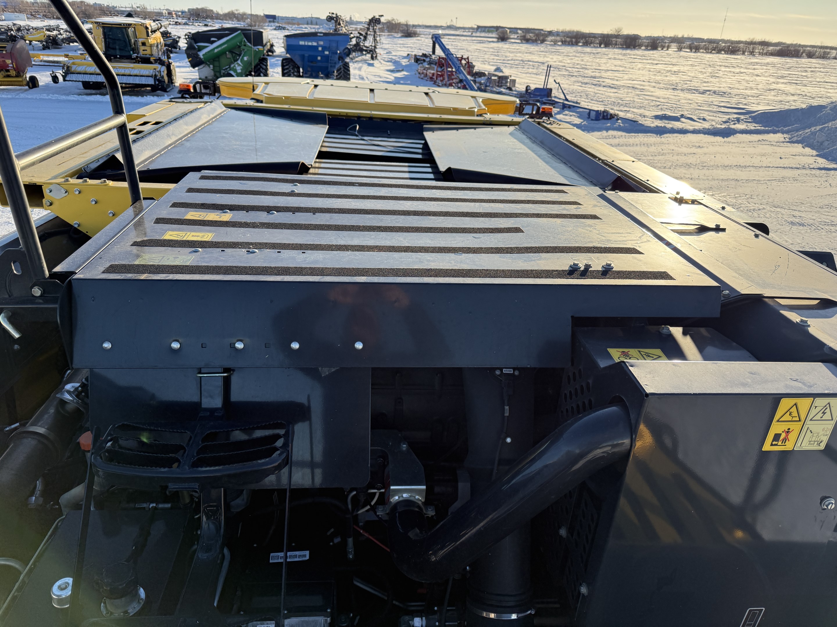 2018 New Holland CR8.90Z Combine