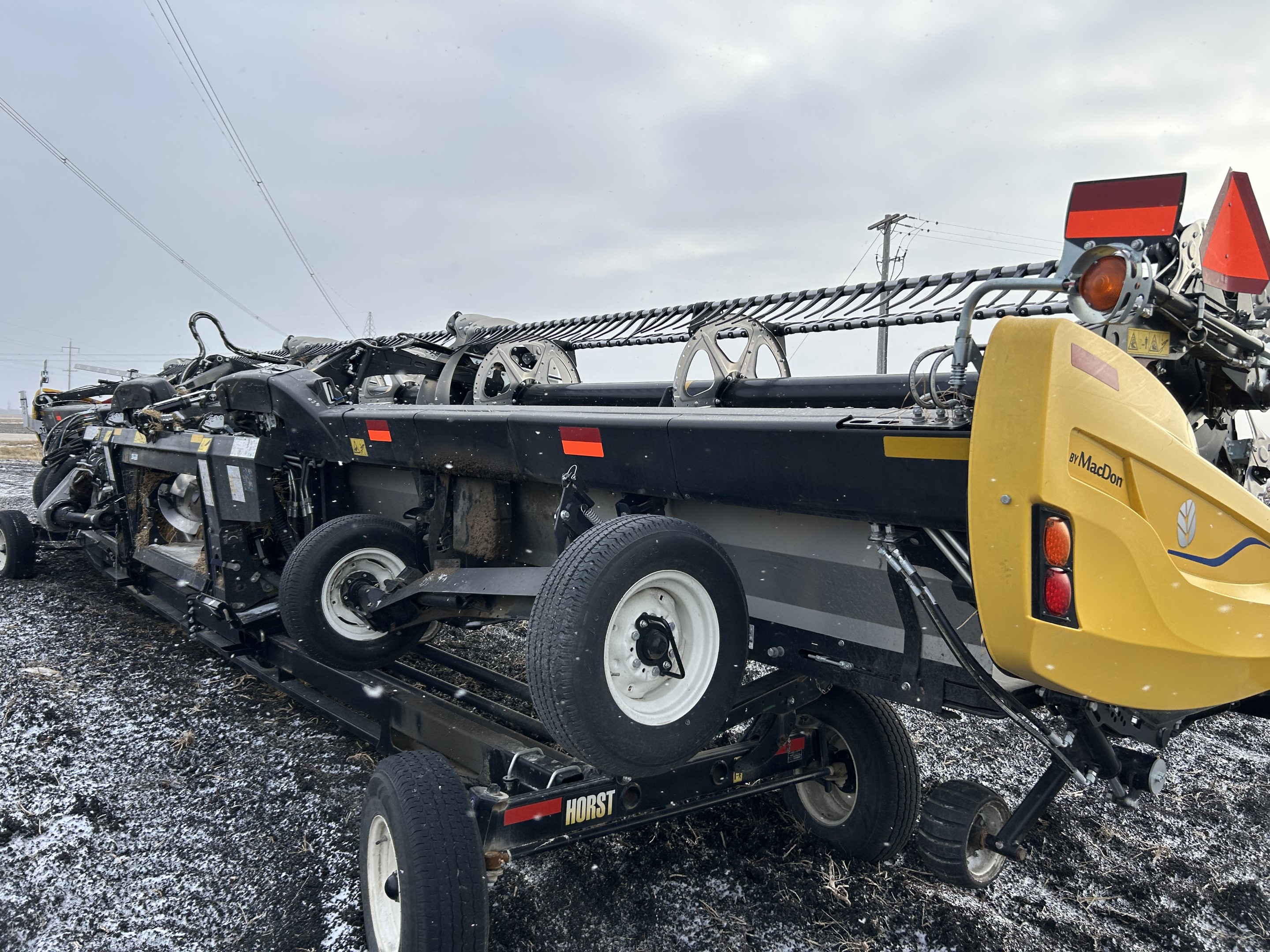 2023 MacDon FD240 Header Draper Flex