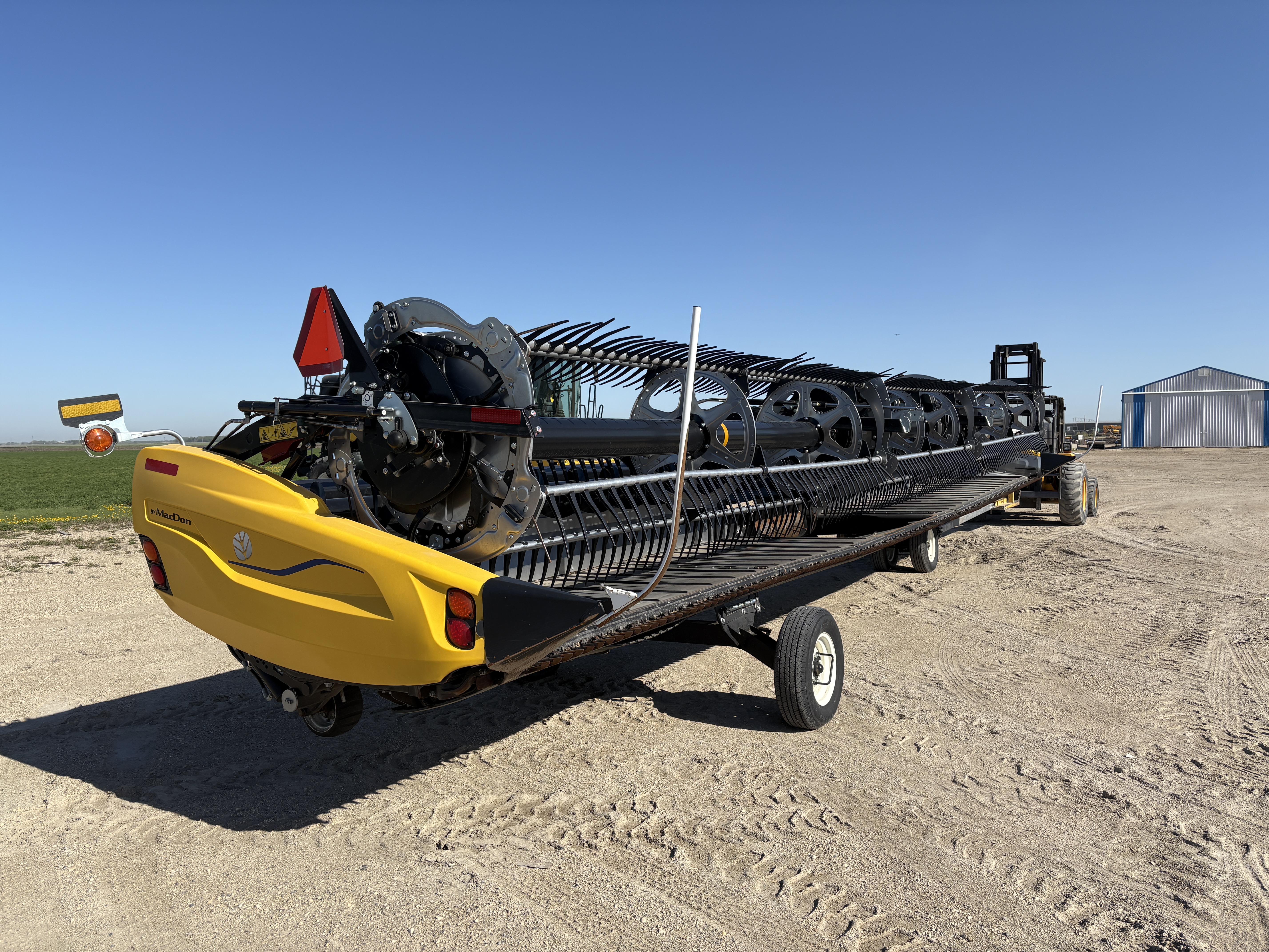 2023 MacDon FD240 Header Draper Flex