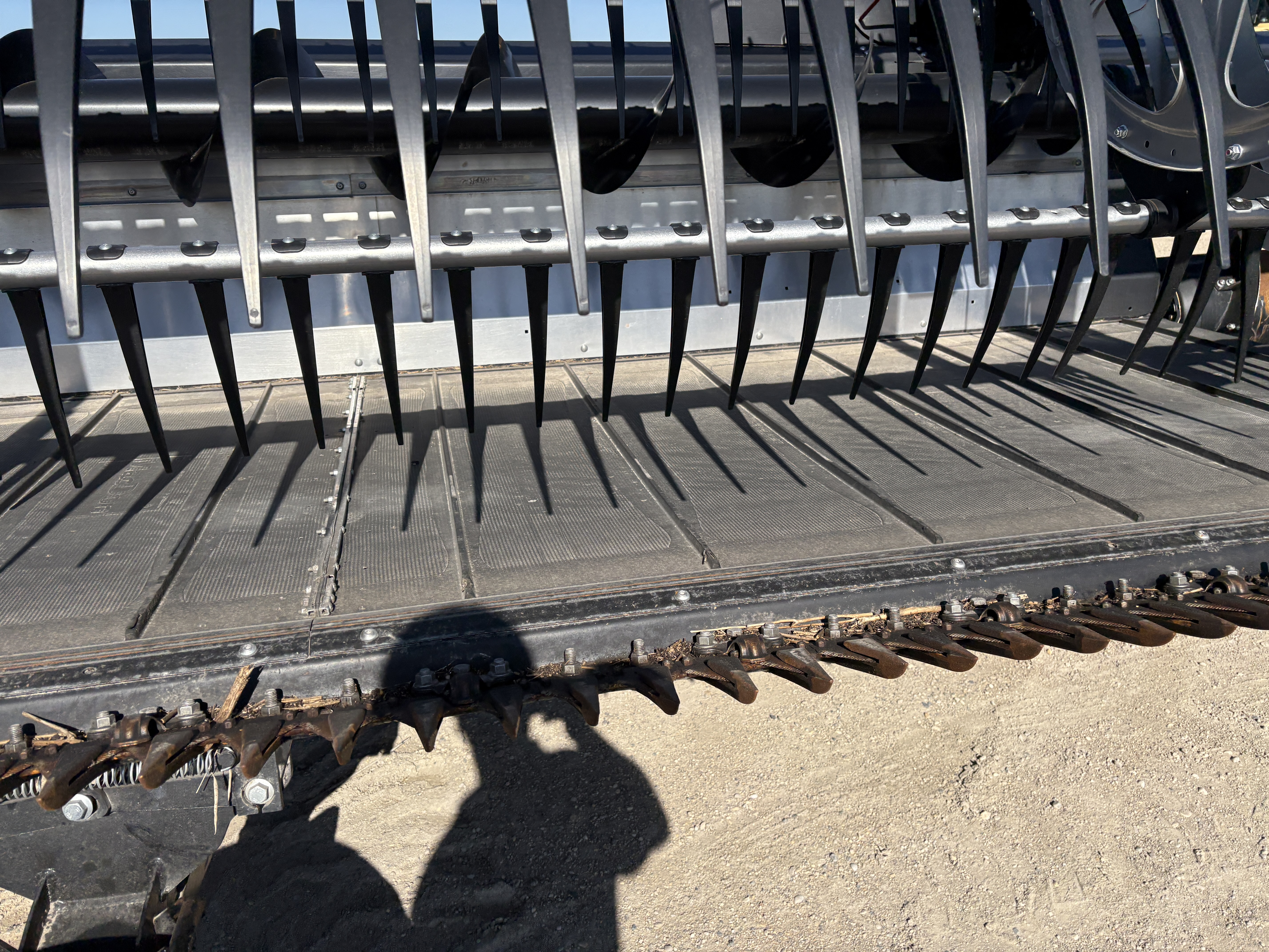 2023 MacDon FD240 Header Draper Flex