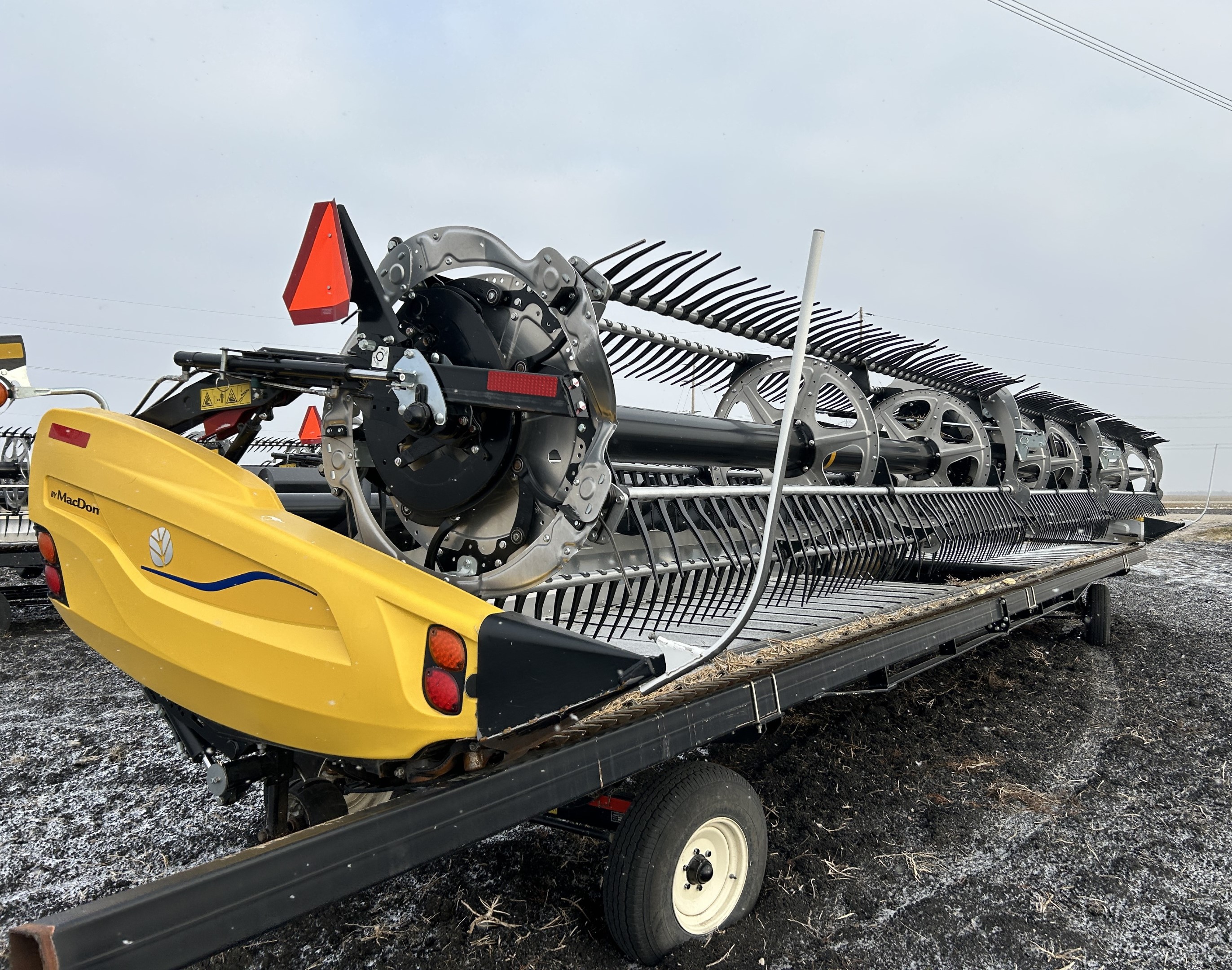 2023 MacDon FD240 Header Draper Flex