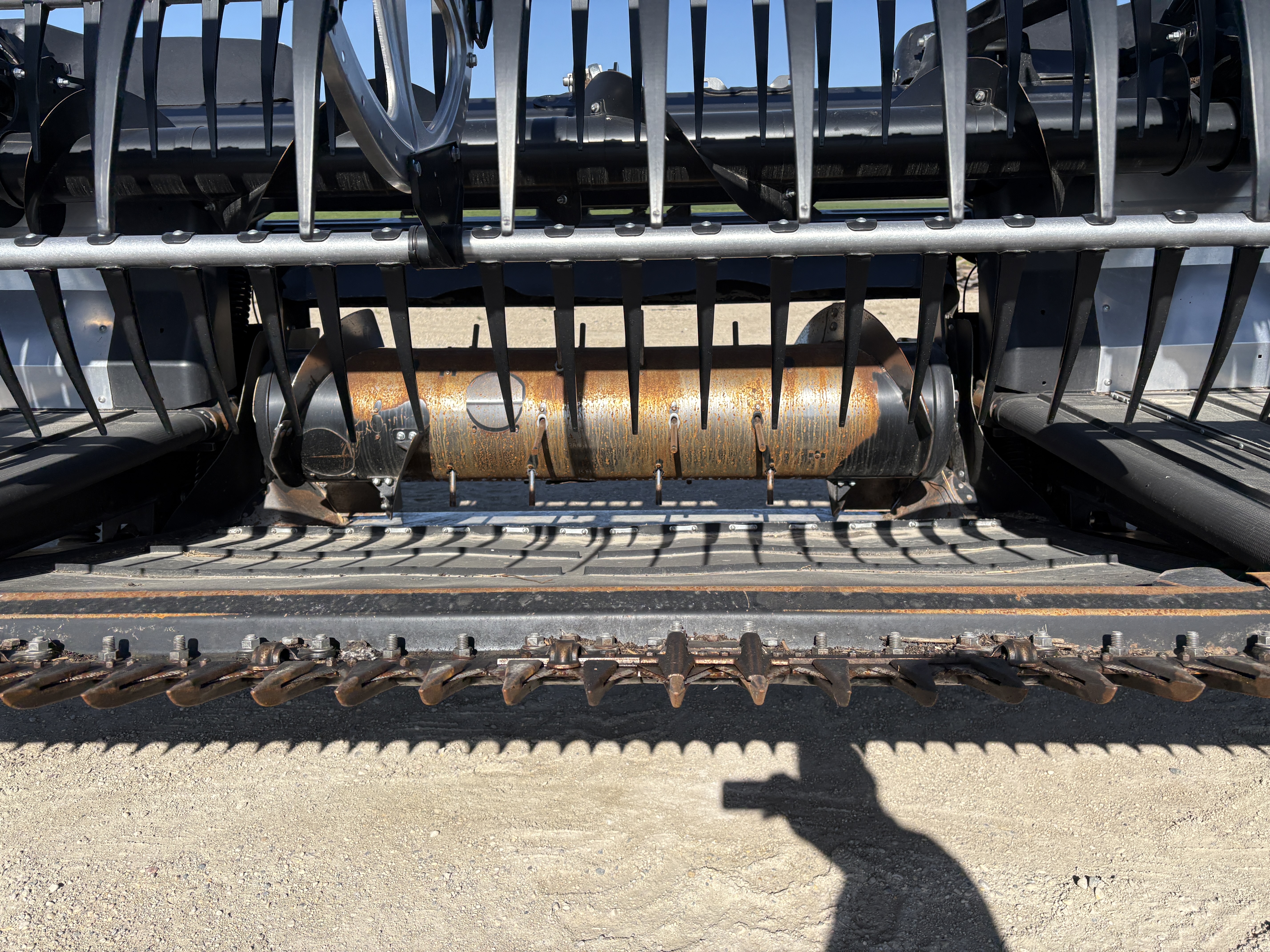 2023 MacDon FD240 Header Draper Flex