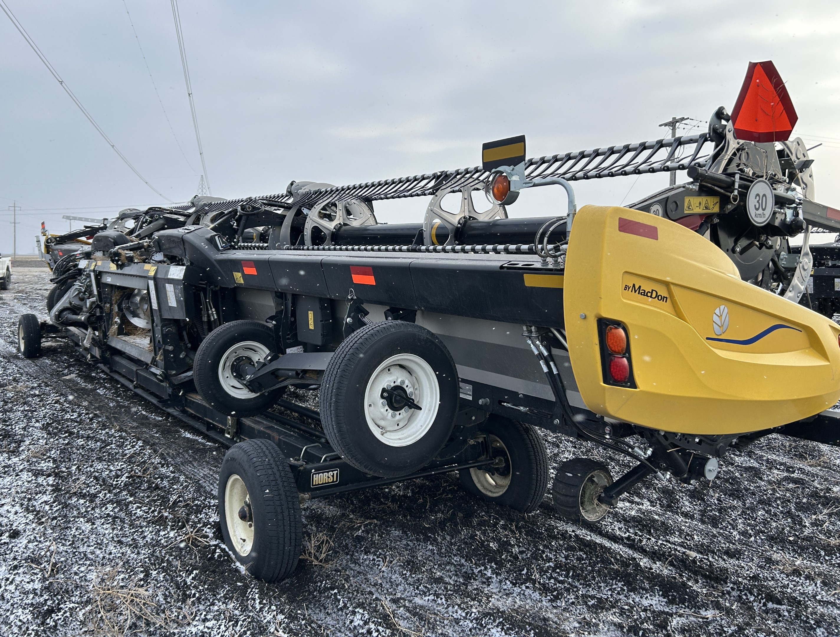 2023 MacDon FD240 Header Draper Flex