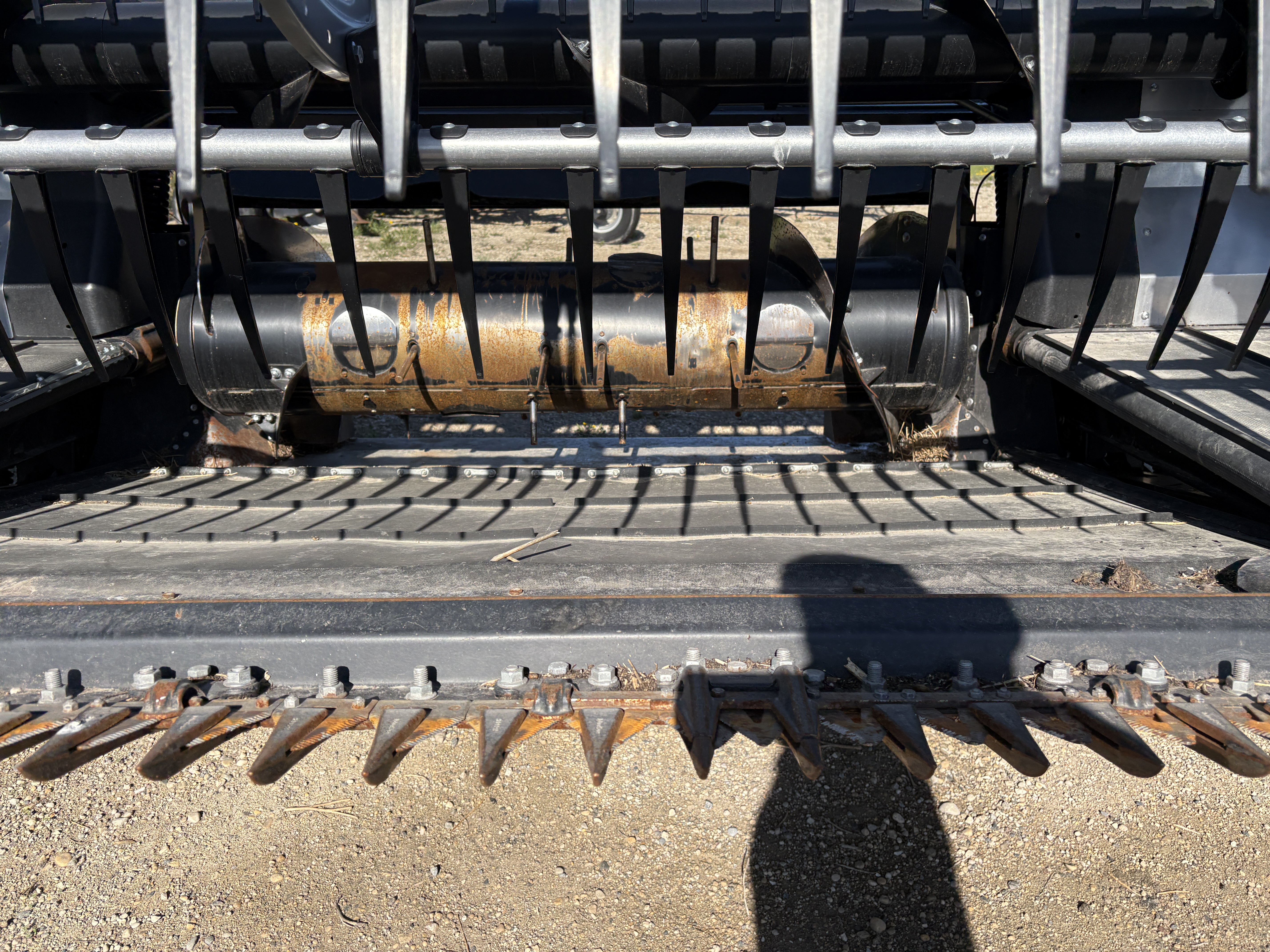 2023 MacDon FD240 Header Draper Flex