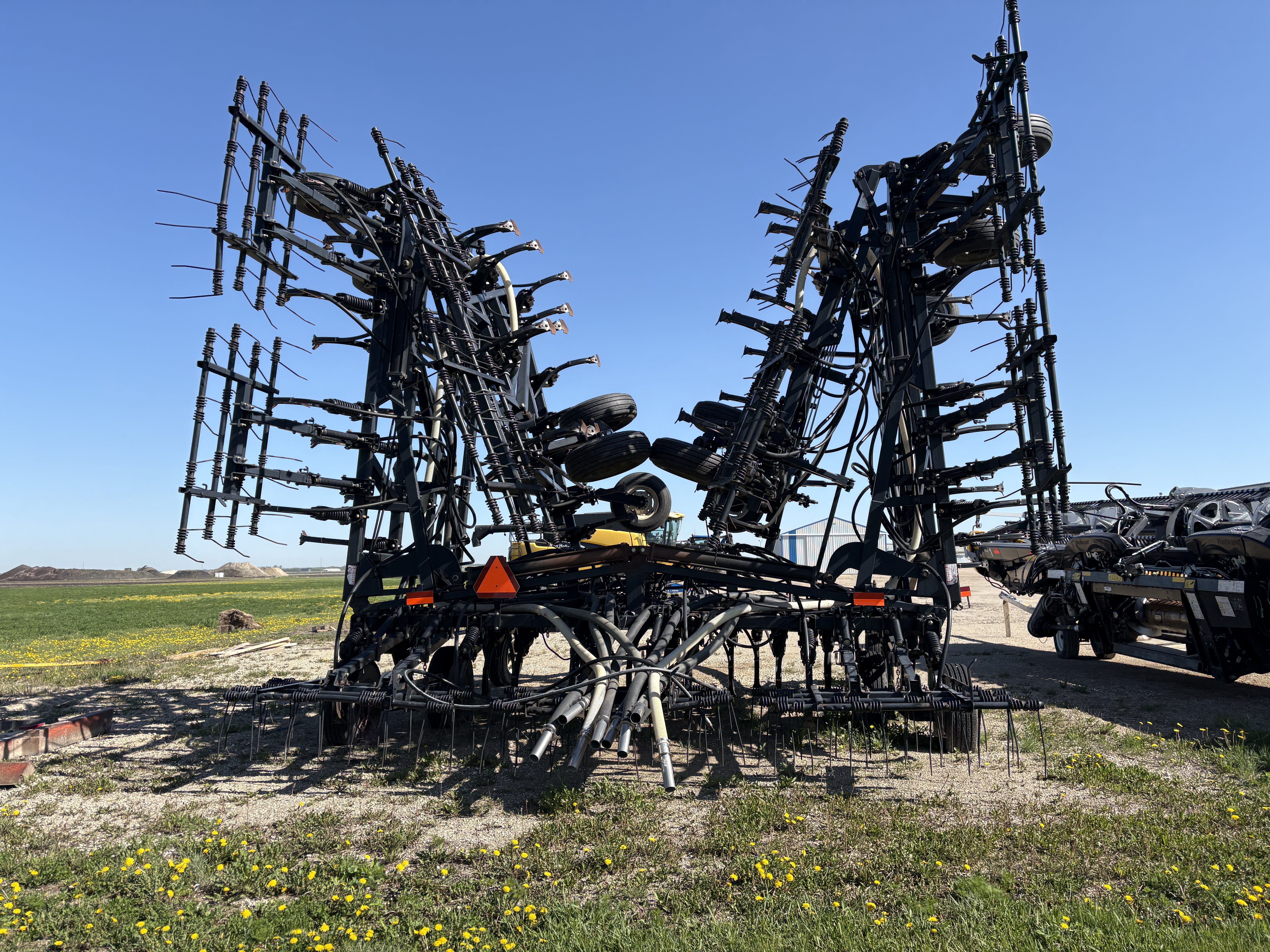 2006 Flexi-Coil ST820 Chisel Plow