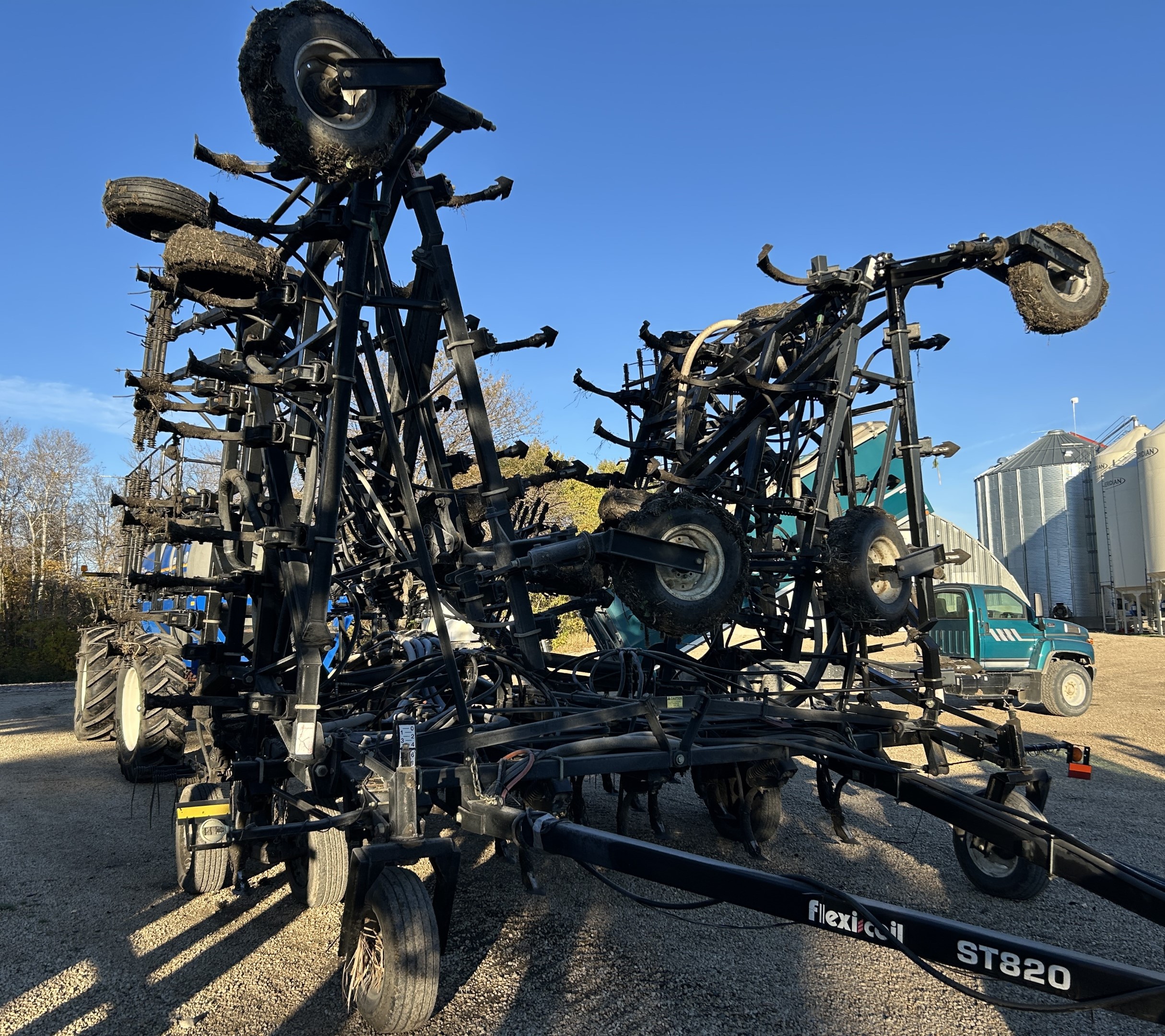 2006 Flexi-Coil ST820 Chisel Plow